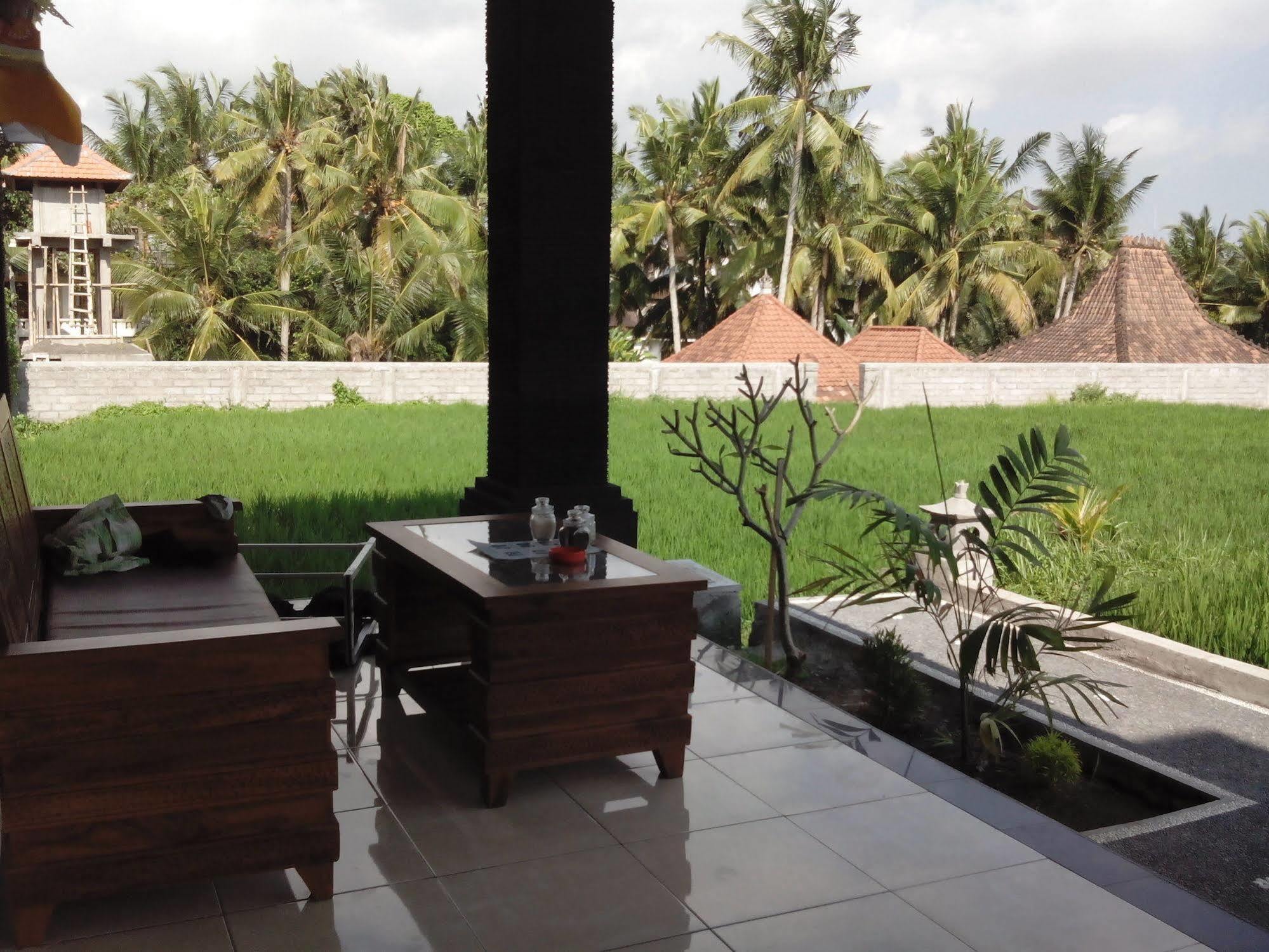 Guest house Puji And 3*