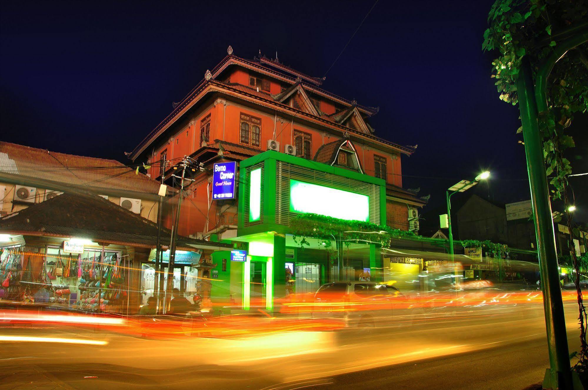 Bemo Corner