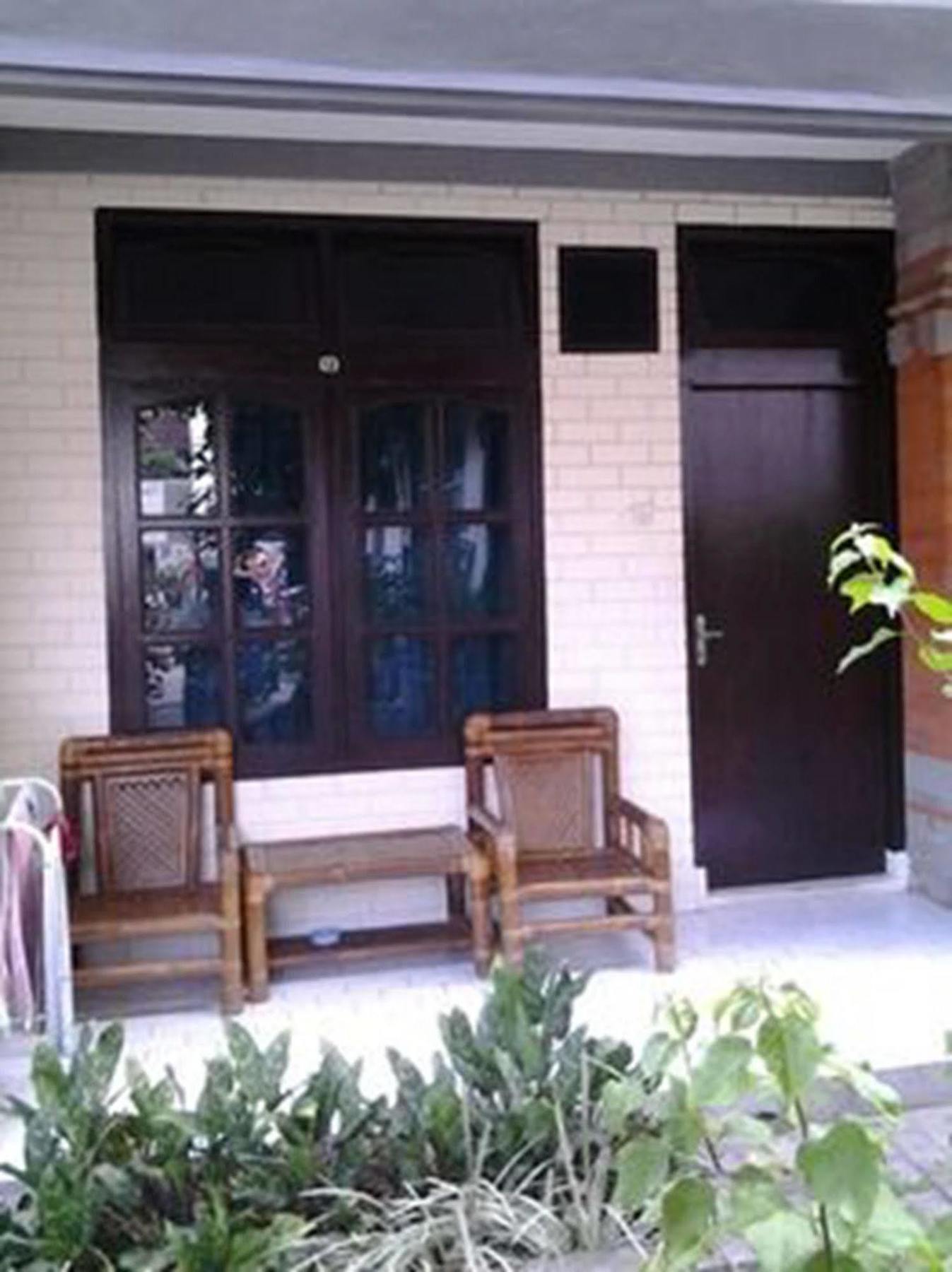 Mahendra Guest house