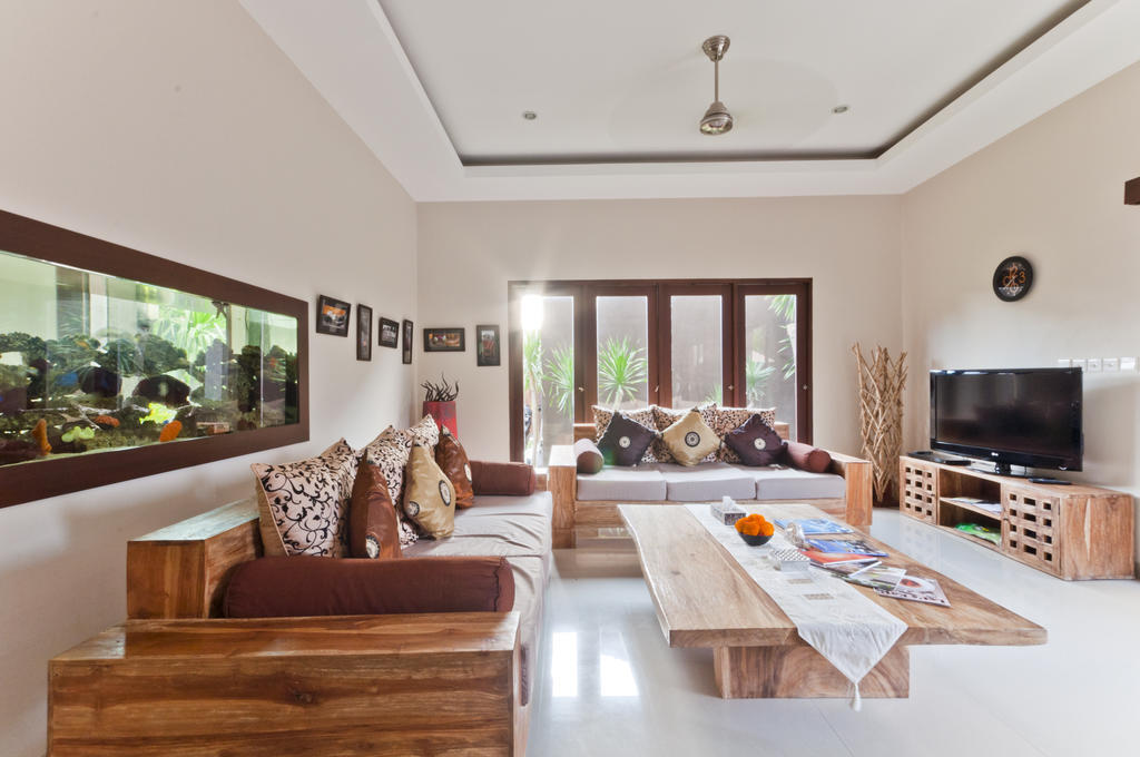 Voila Villa