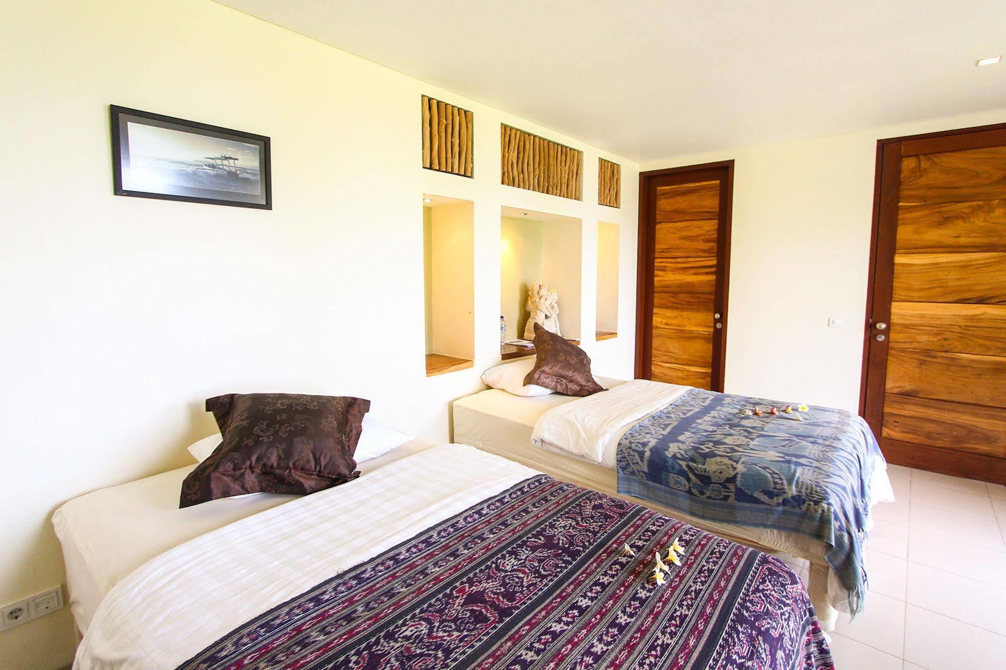 Bukit Segara Guest house