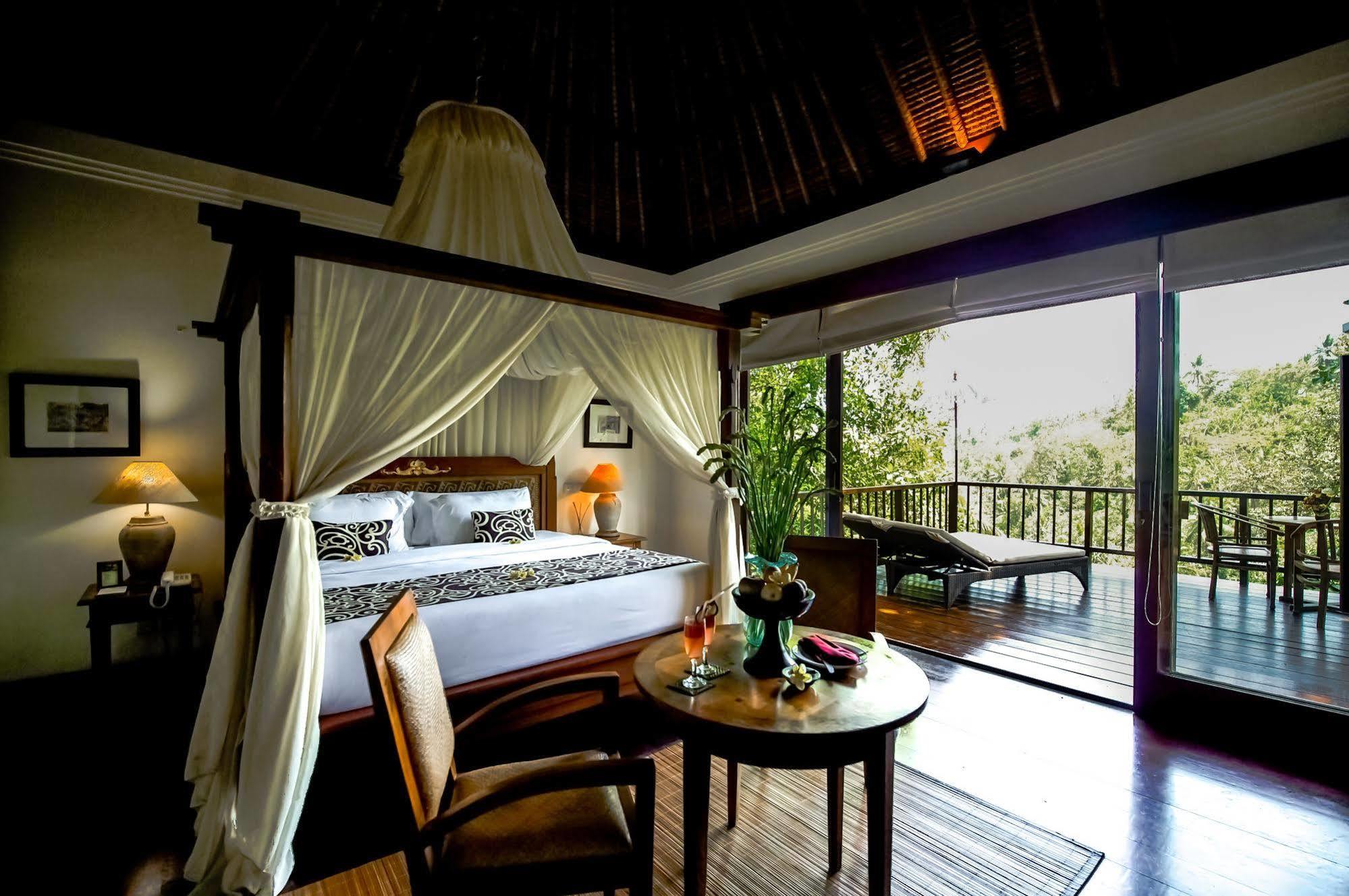 Natura Bali Villa *