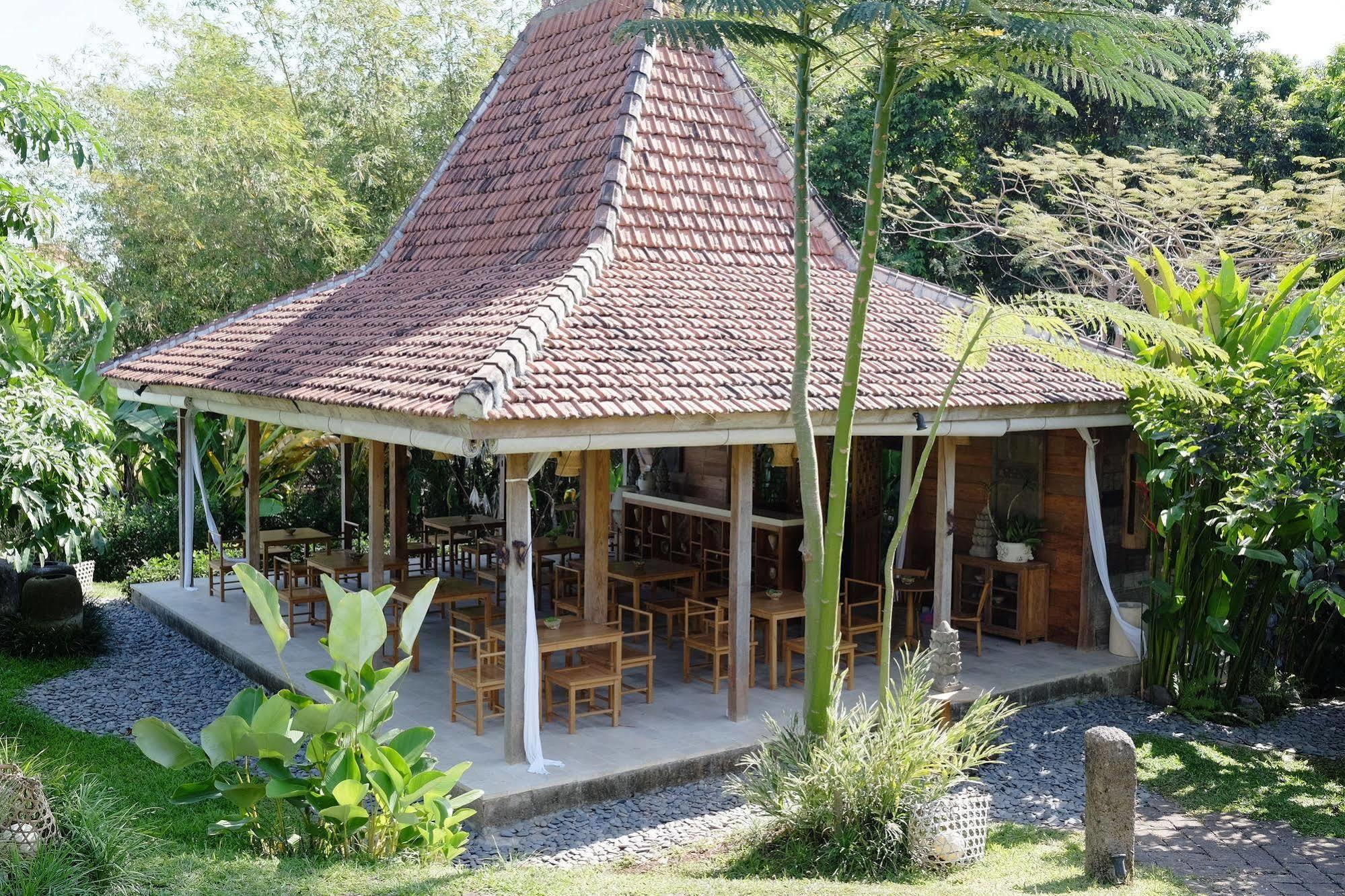Kalapa Boutique & Yoga Resort