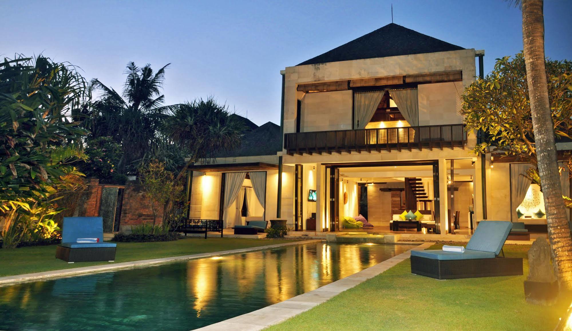 Samudra Luxury Beachfront Villa