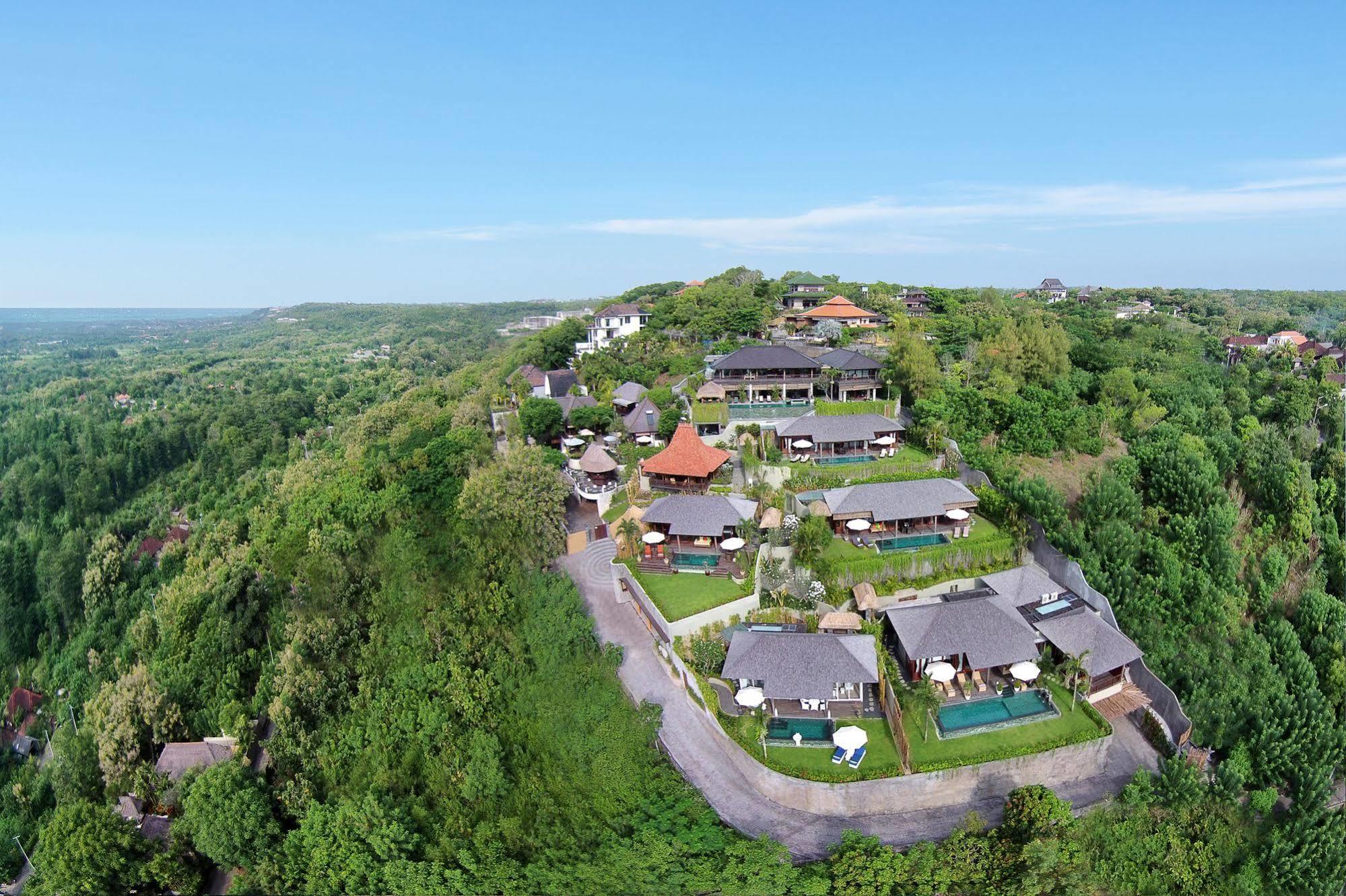 Hidden Hills * Uluwatu (Bali)