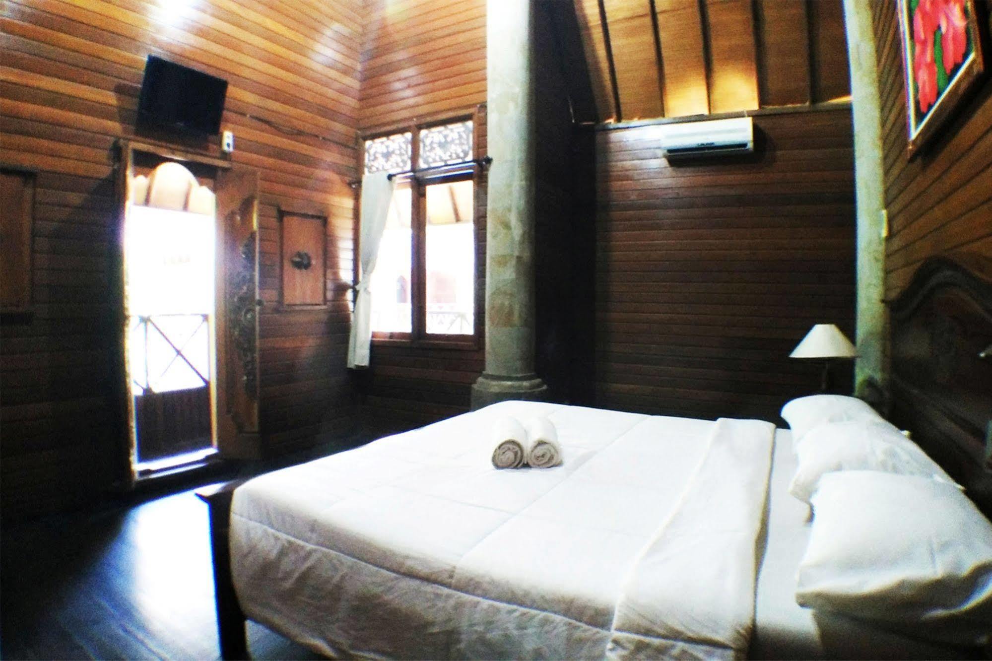 Guest house Happy