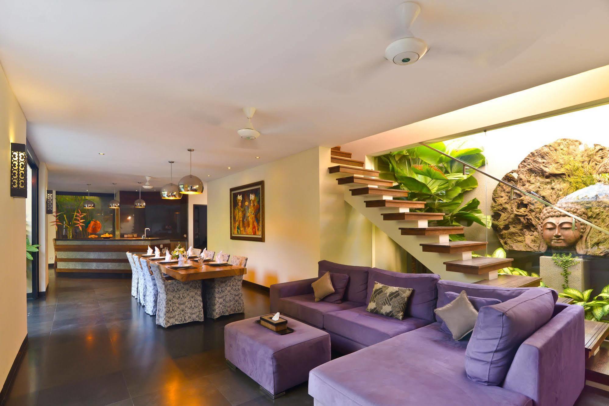 Elok Seminyak (Bali)