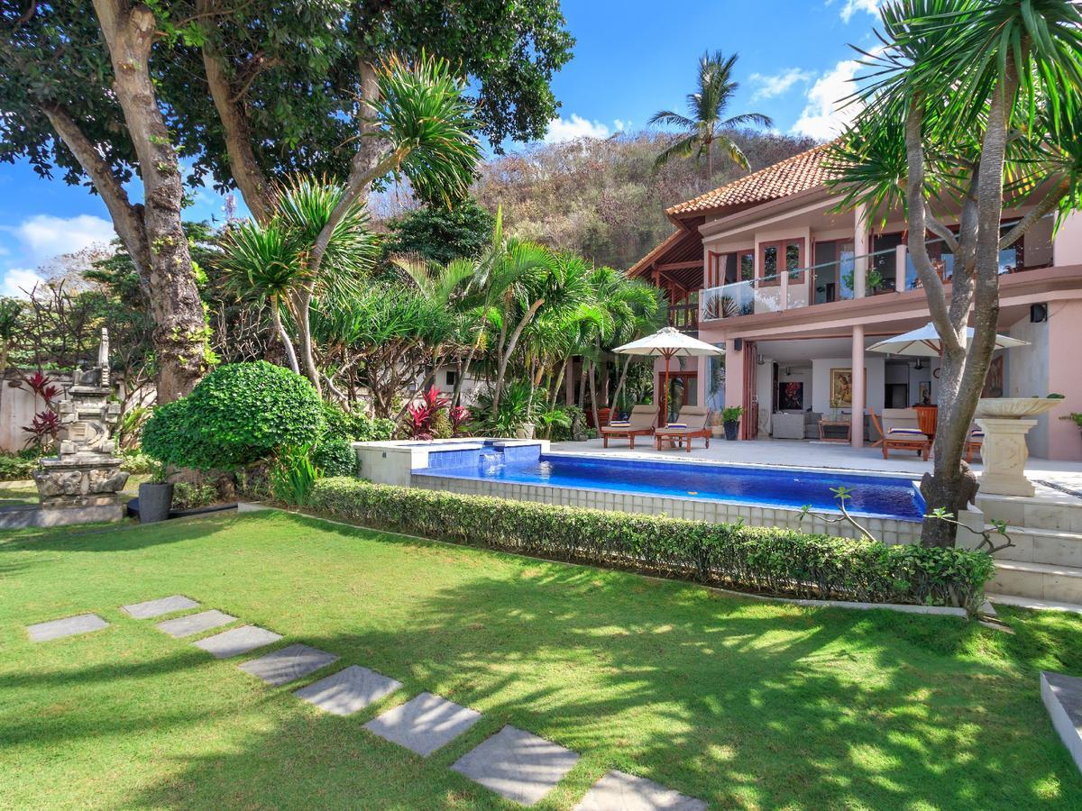Villa Pantai By Finder