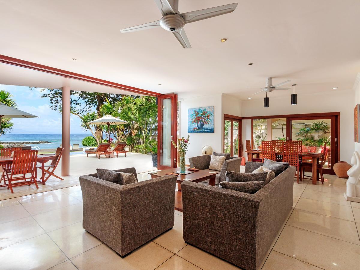 Villa Pantai By Finder