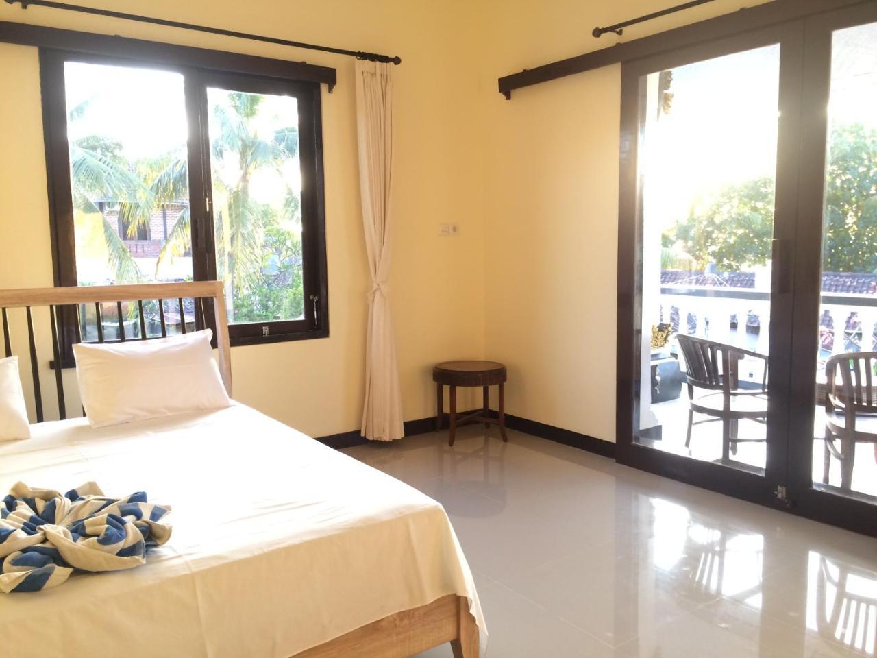 Holiday park Mandhara Chico Lovina (Bali)