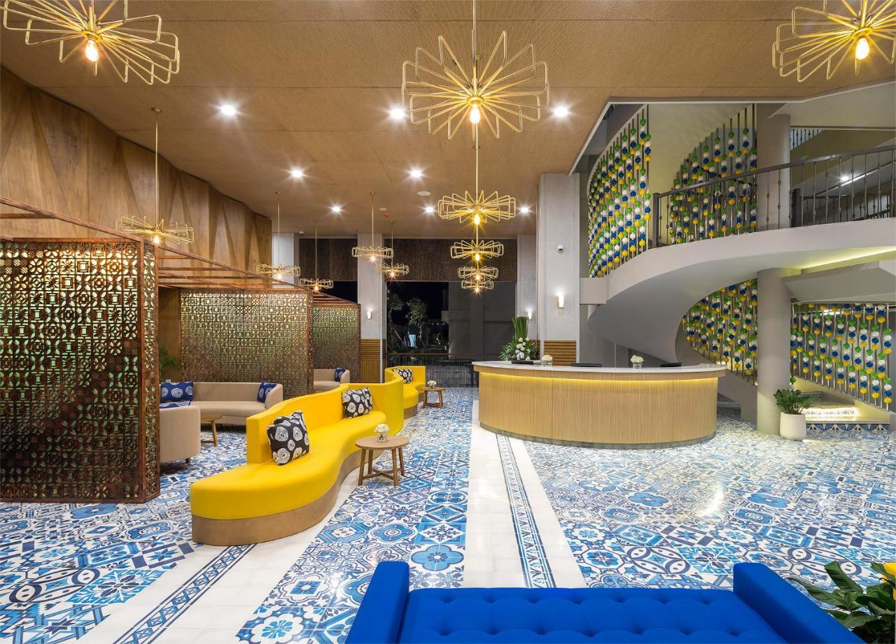 Hotel Eastin Ashta 4*