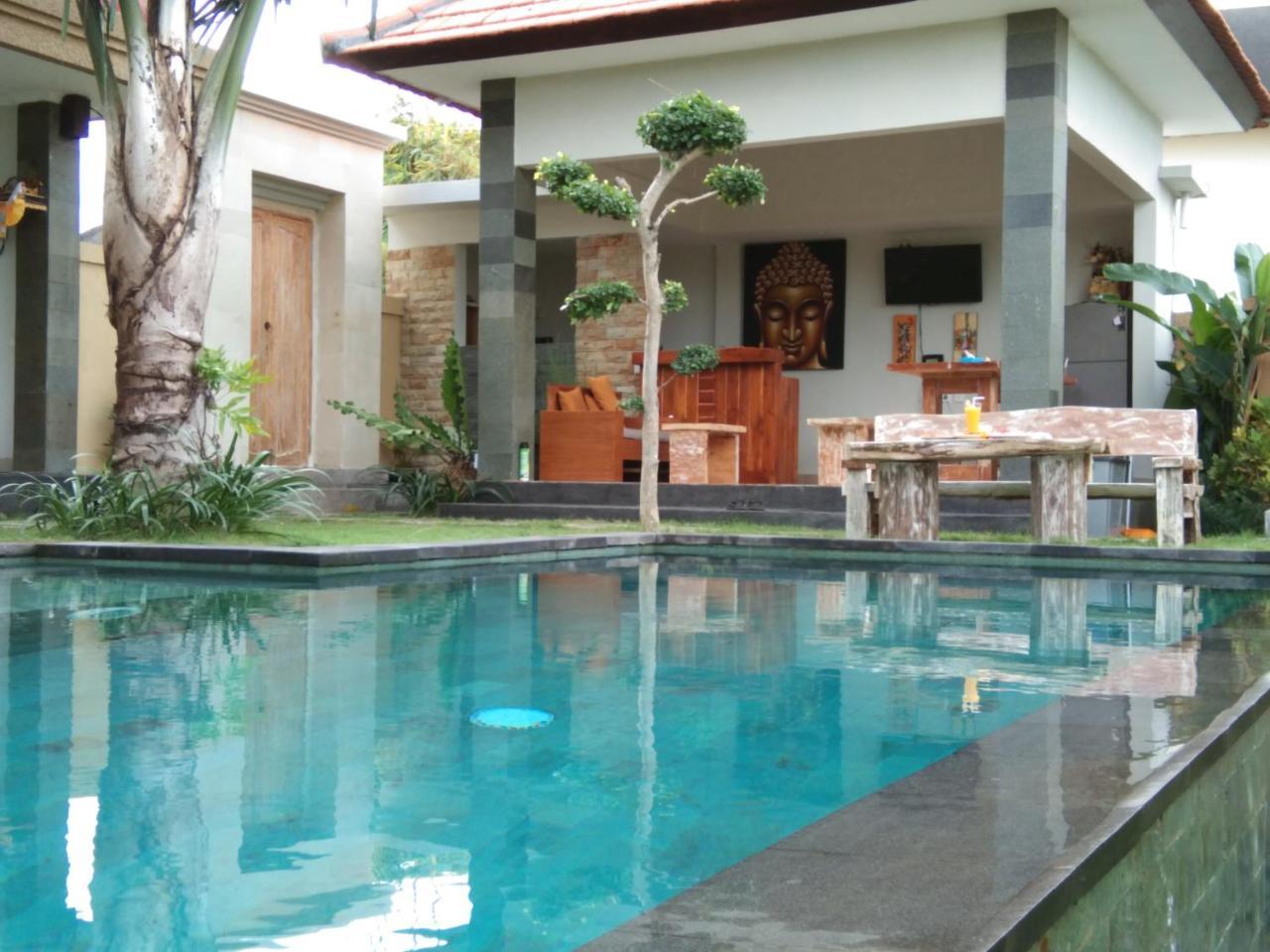 Guest house Umah Tikari 2*
