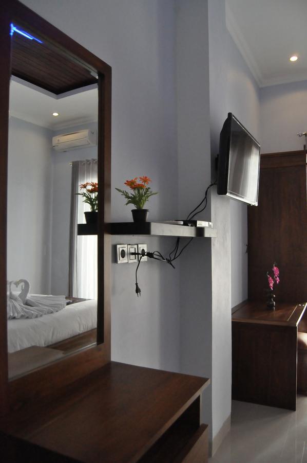 Pradana Beach Luxury Hotel Batununggul