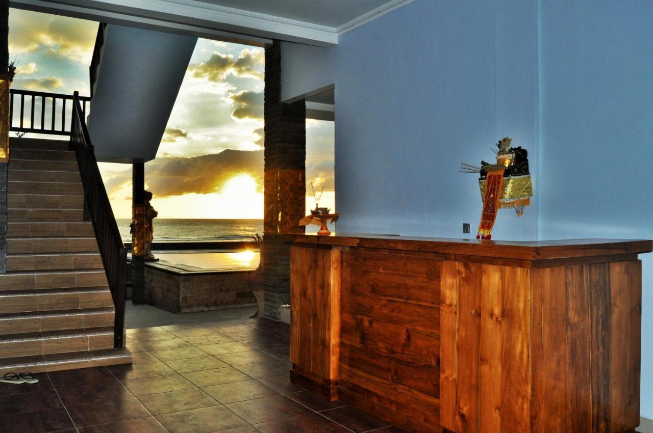 Hotel Pradana Beach Luxury