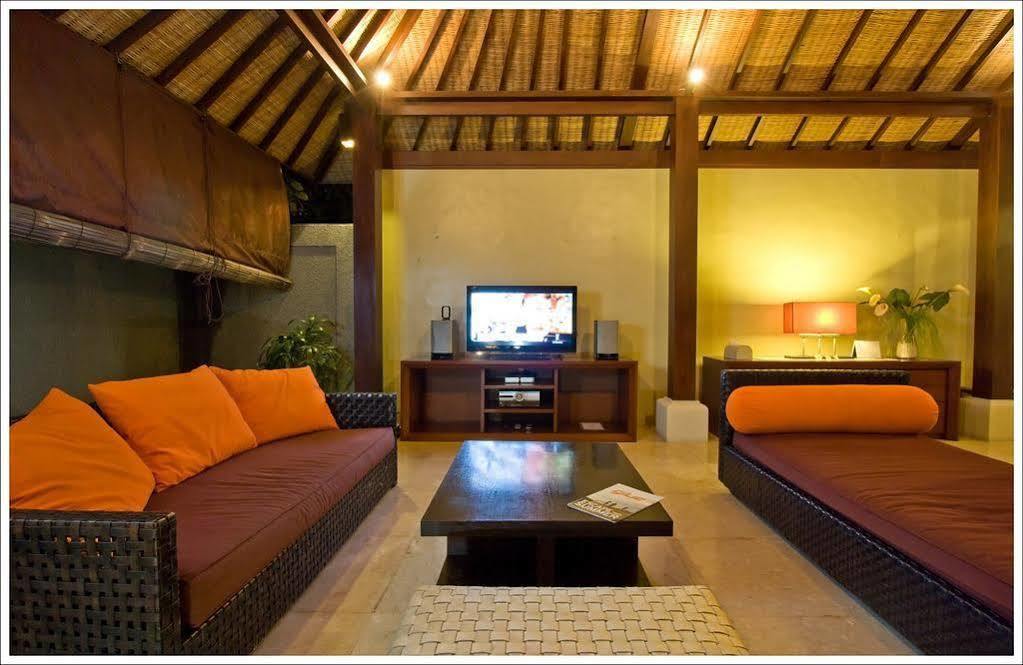 Ininda And Ligaya Villa
