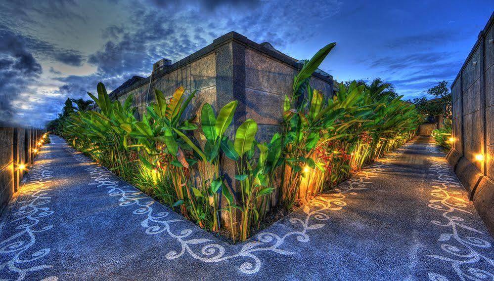 Bali Rich Villa *