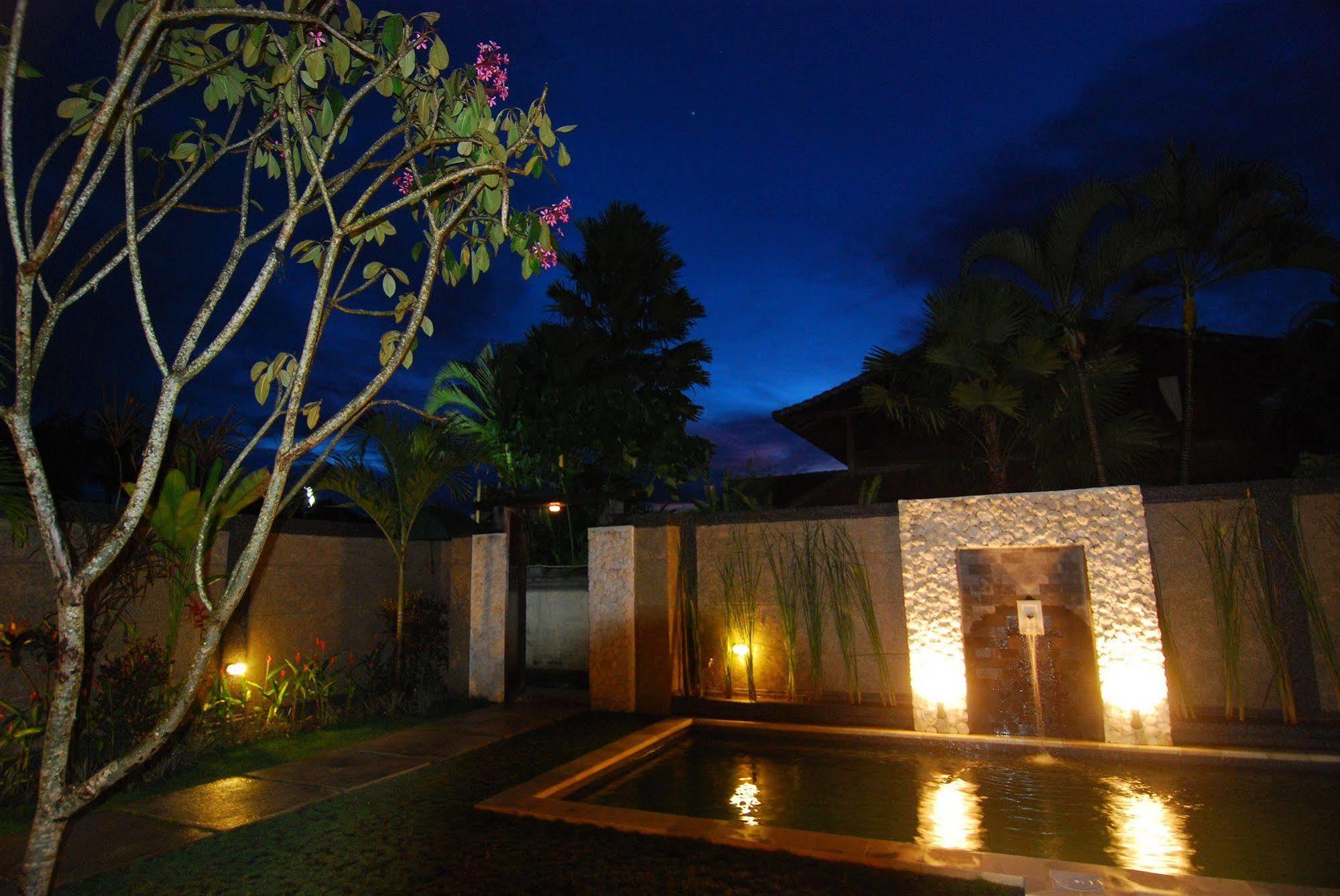 Villa Bali Rich Seminyak (Bali)