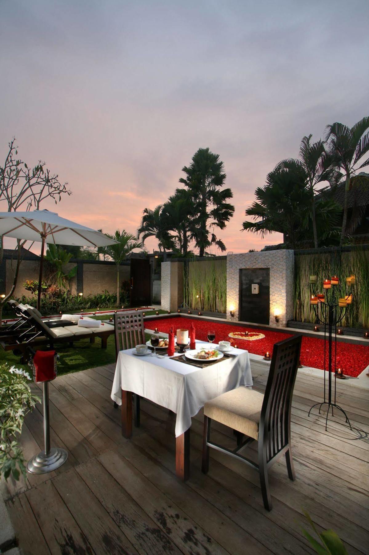 Bali Rich Villa