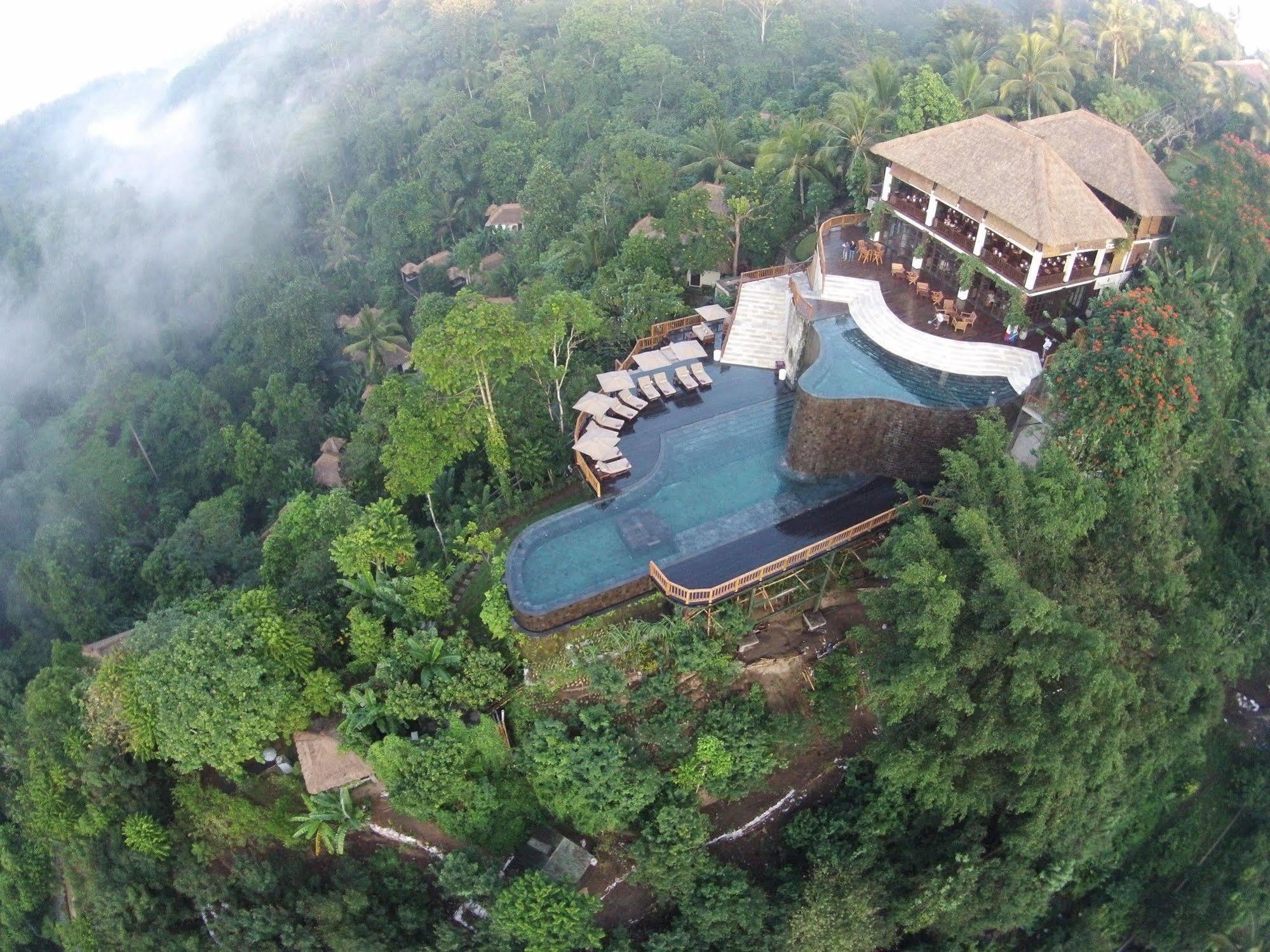 Resort Hanging Gardens Of Bali 5*