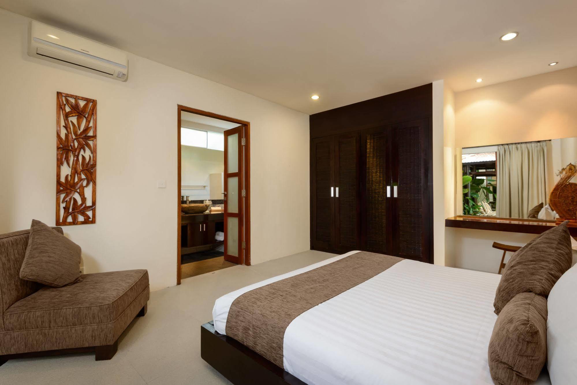 Arama Riverside Villa Legian (Bali)