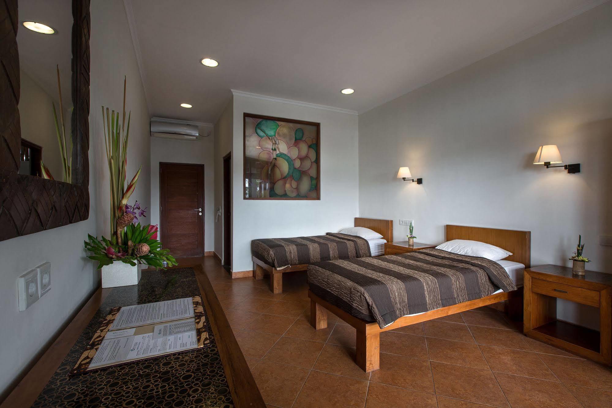 Ecosfera Hotel, Yoga & 3* Canggu (Bali)