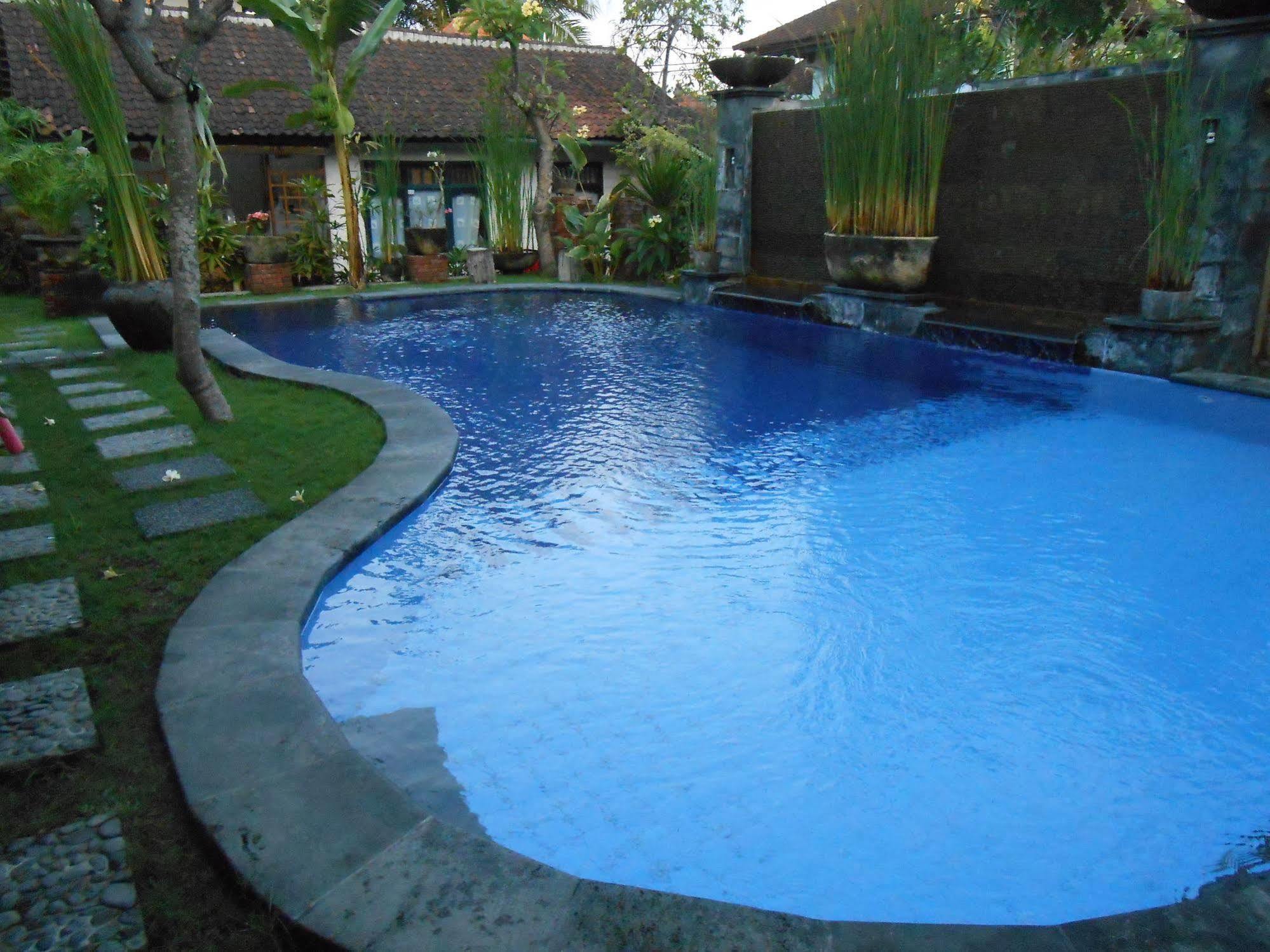 Wisma tamu Praschita Bali