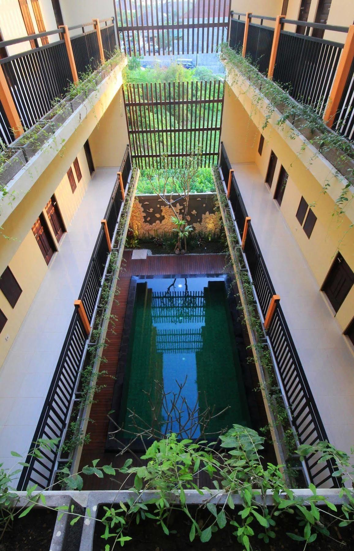 The Agung Seminyak (Bali)