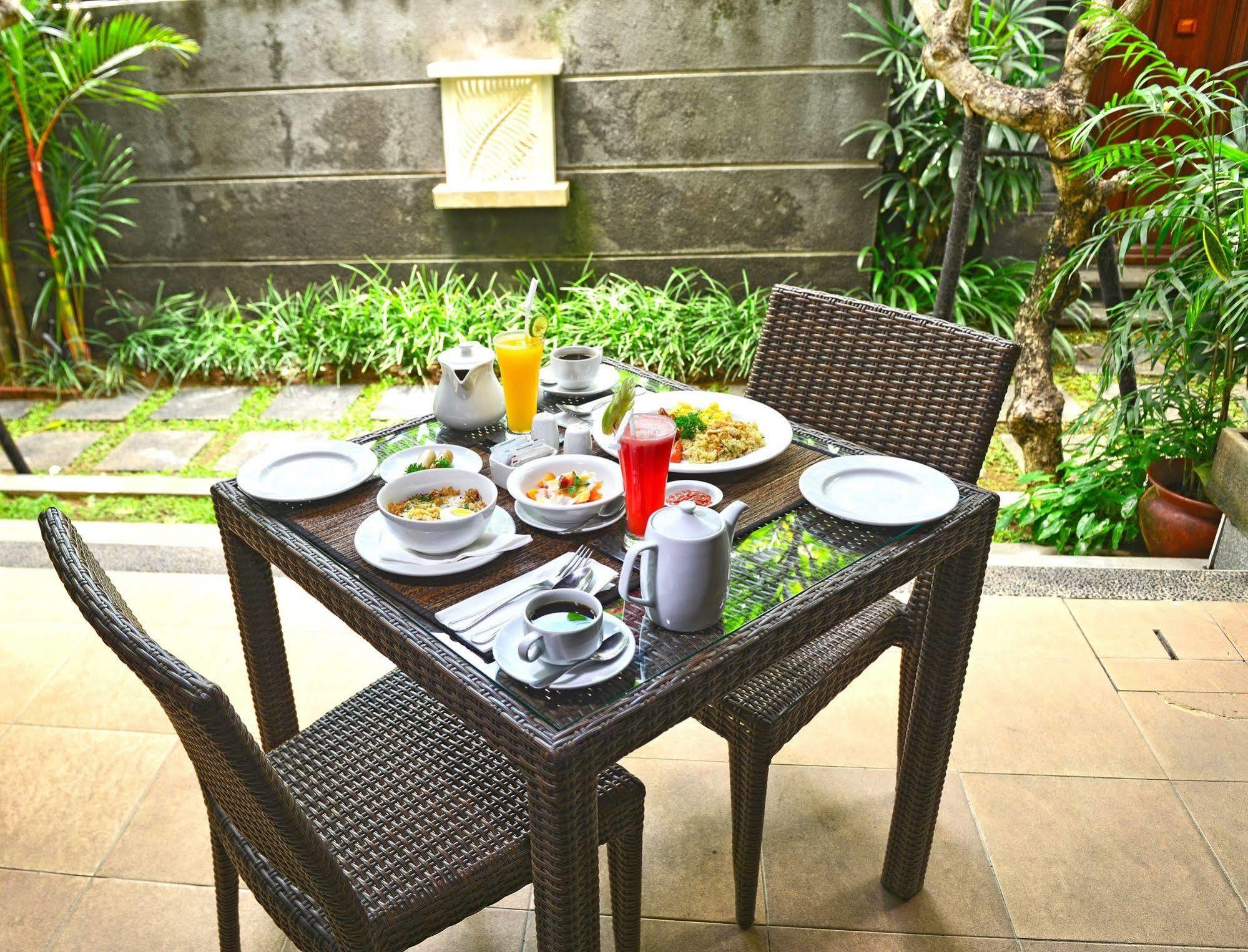 Nyuh Bali * Seminyak (Bali)