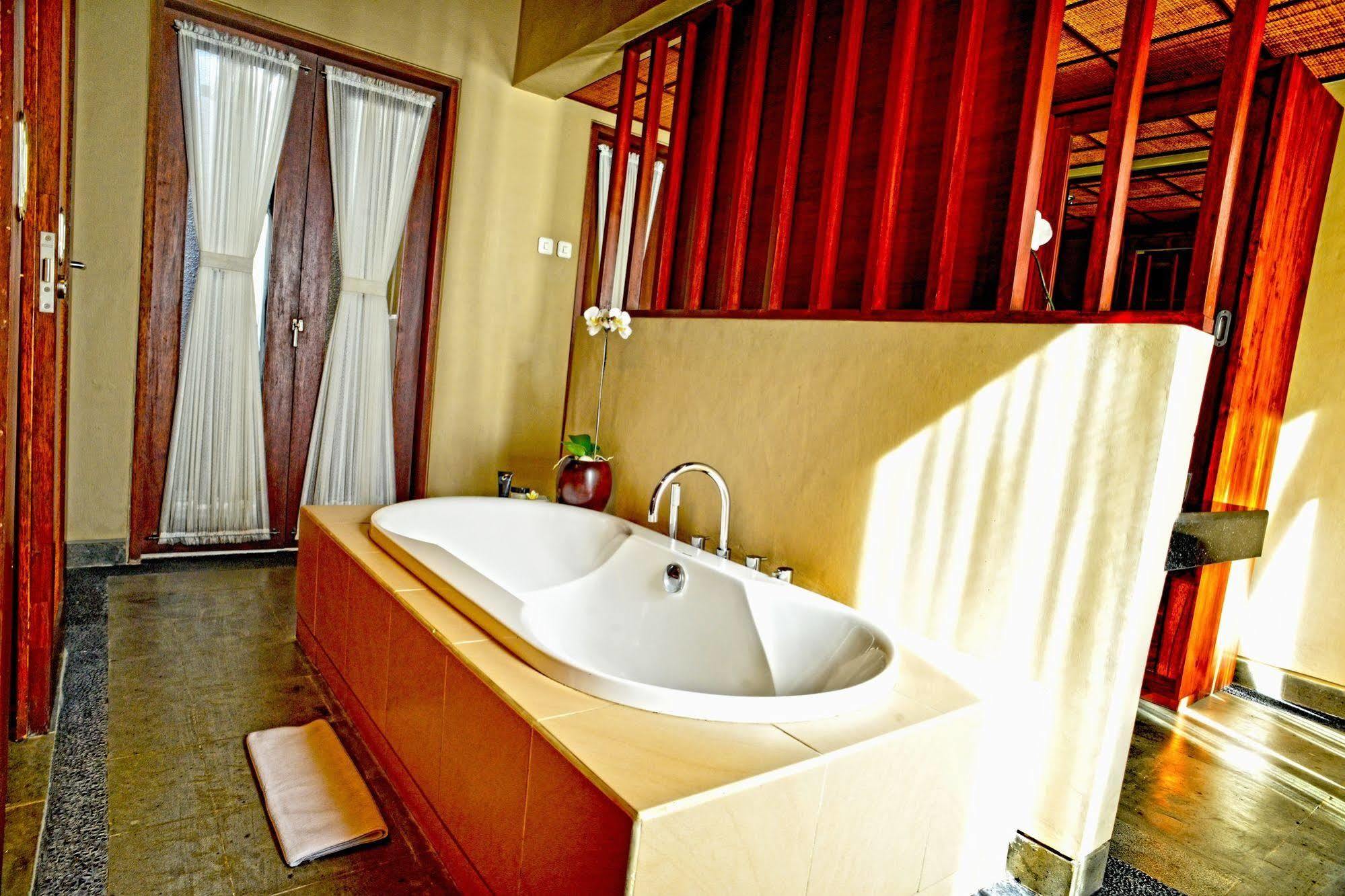 Nyuh Bali