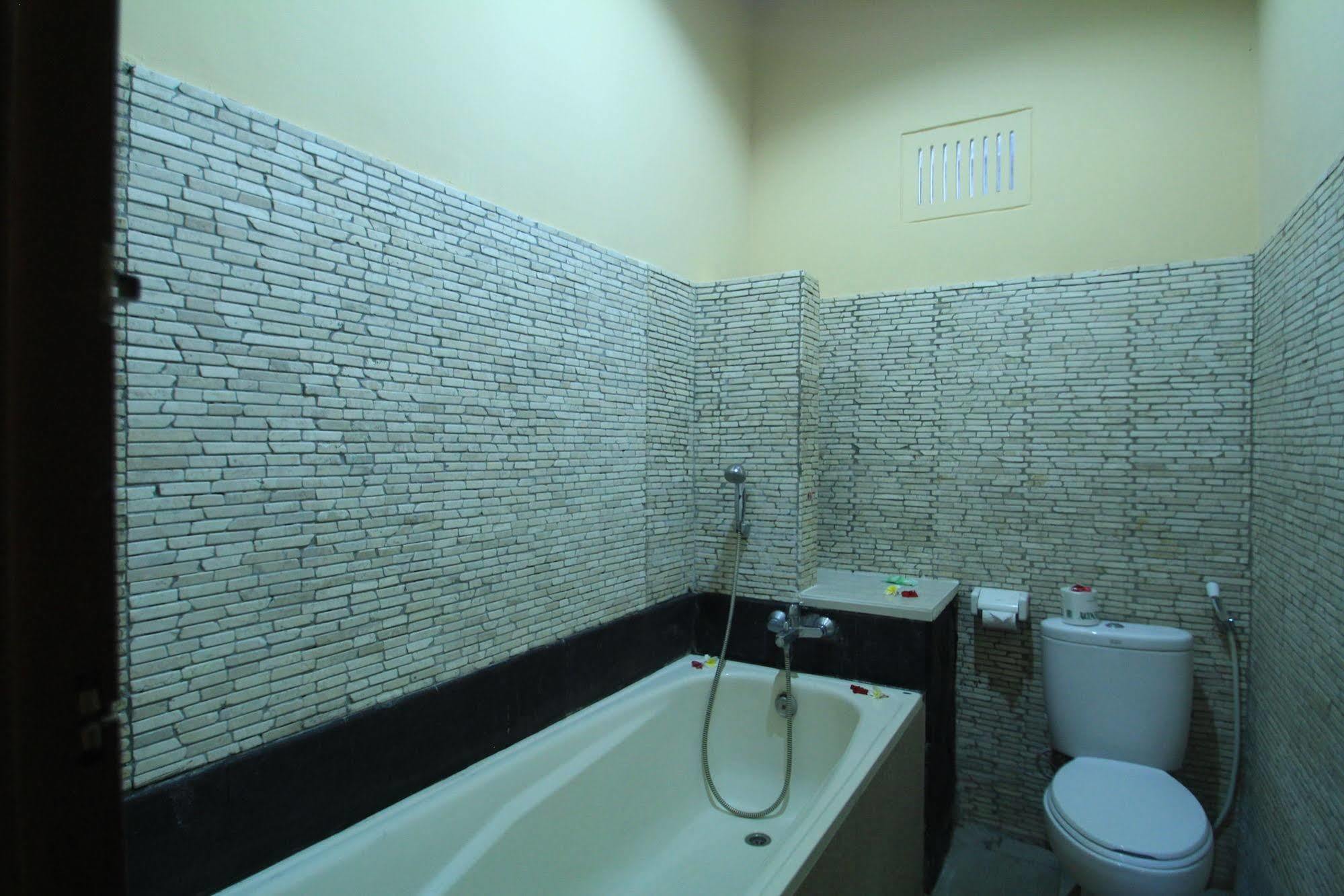 Taman Sari Hotel Kuta (Bali)