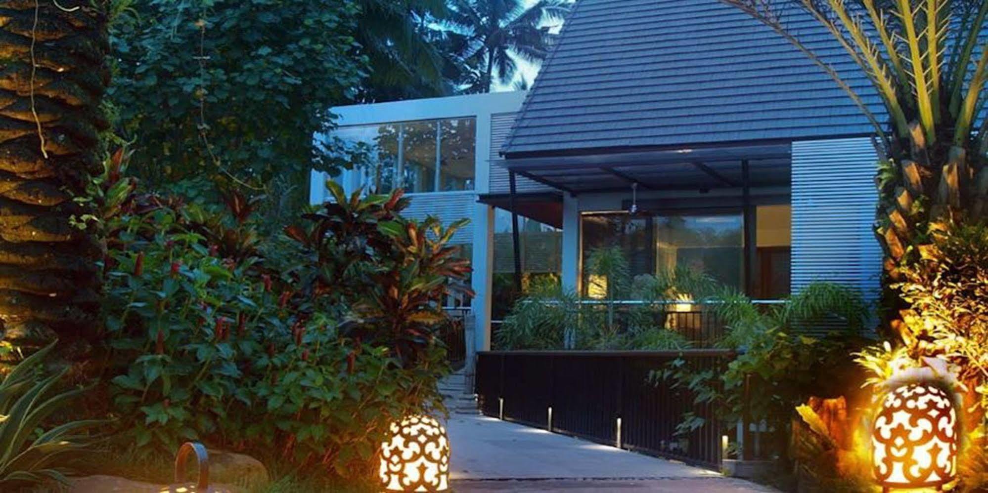 Royal Kamuela & At Monkey Forest (adults Only) 5*