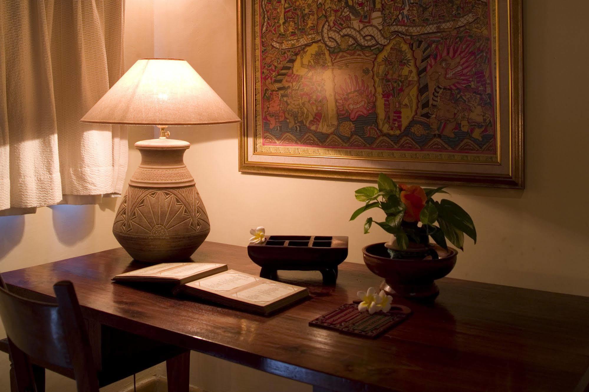 Rumah Bali 4*