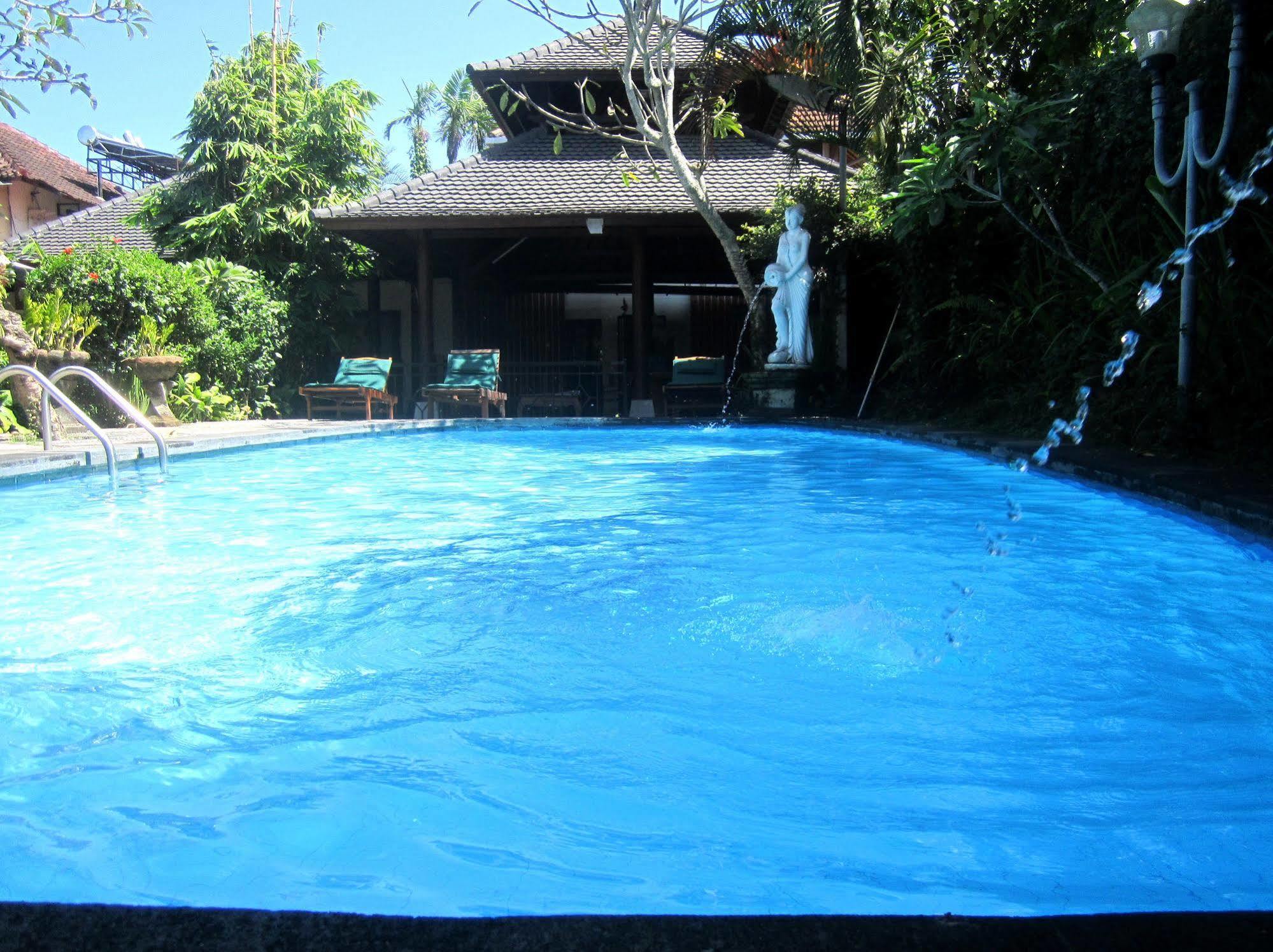 Hotel Oyo 3419 Casa Ganesha 2*