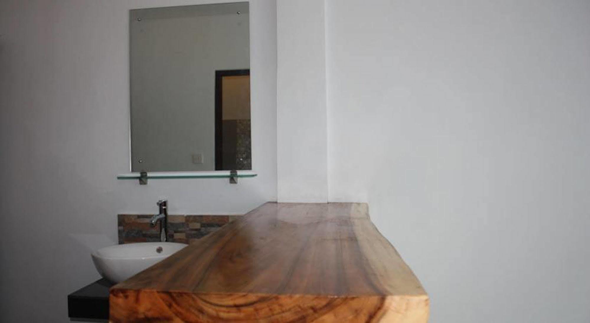 Guest house U House Seminyak Kerobokan (Bali)