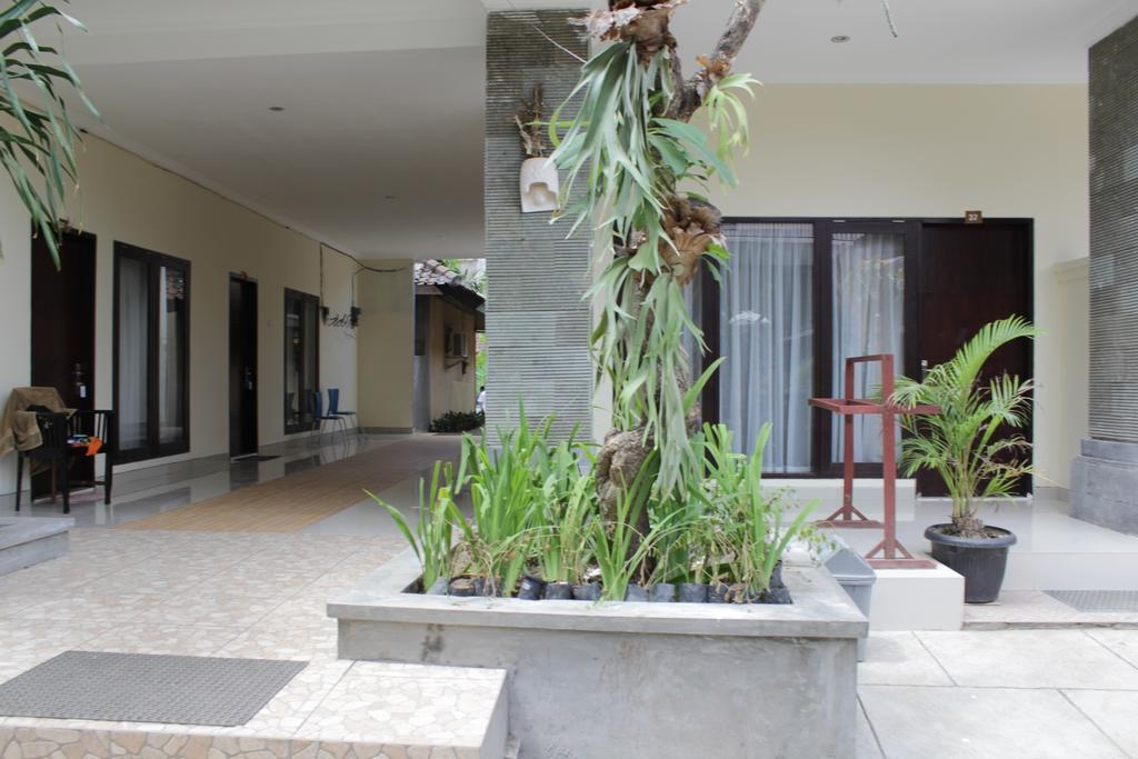 Hotel Ayu