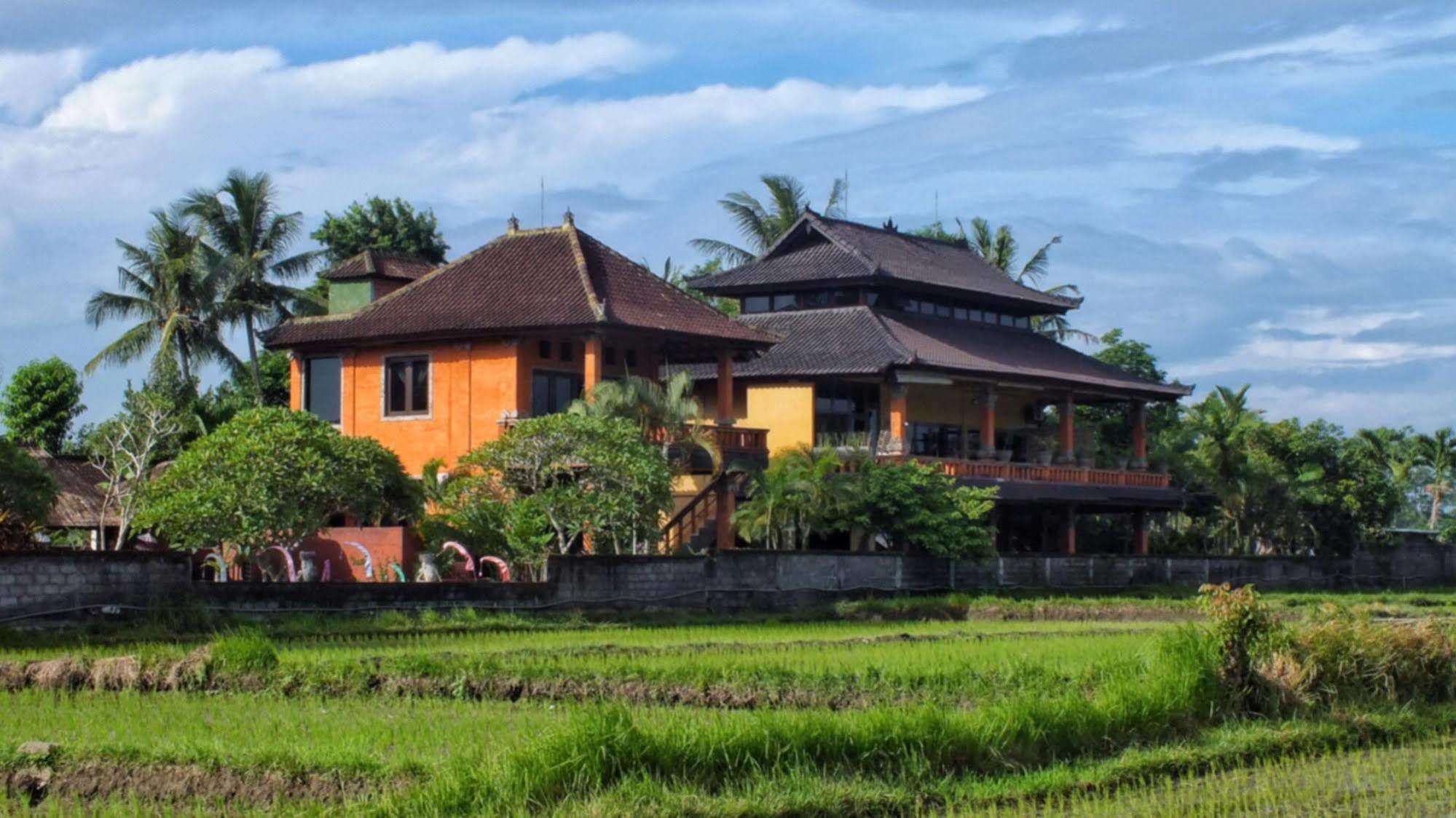 Holiday park Mandala Desa Sukawati (Bali)