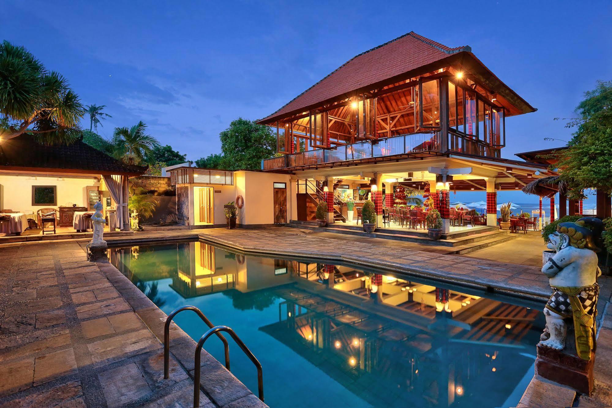 Respati Beach 3* Sanur (Bali)