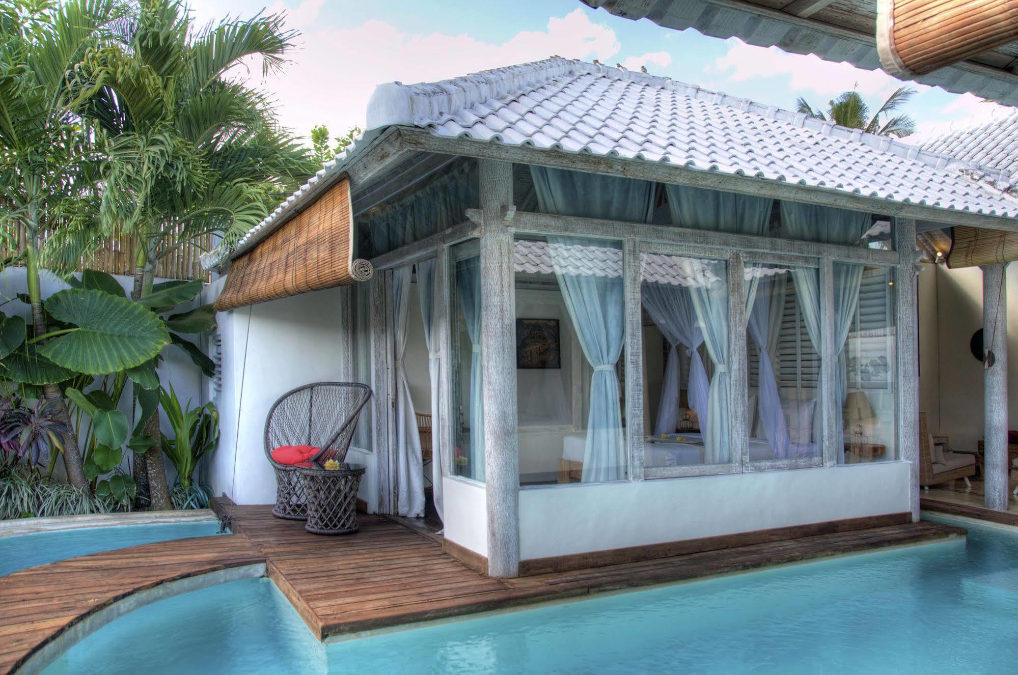 Laksmana Hideaway 2 - Surrounded By Water- 2bd With Fantastic Pool!
