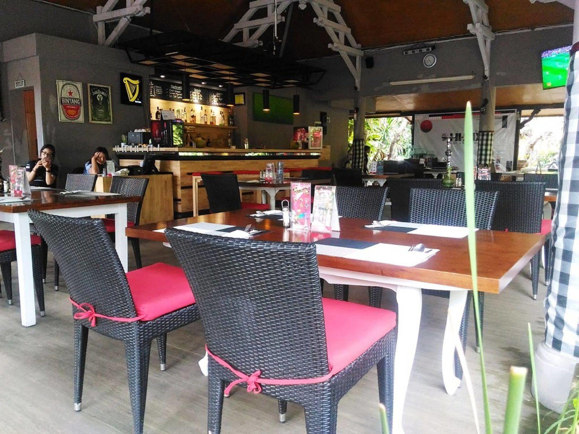 The Taman Ayu Hotel Seminyak (Bali)