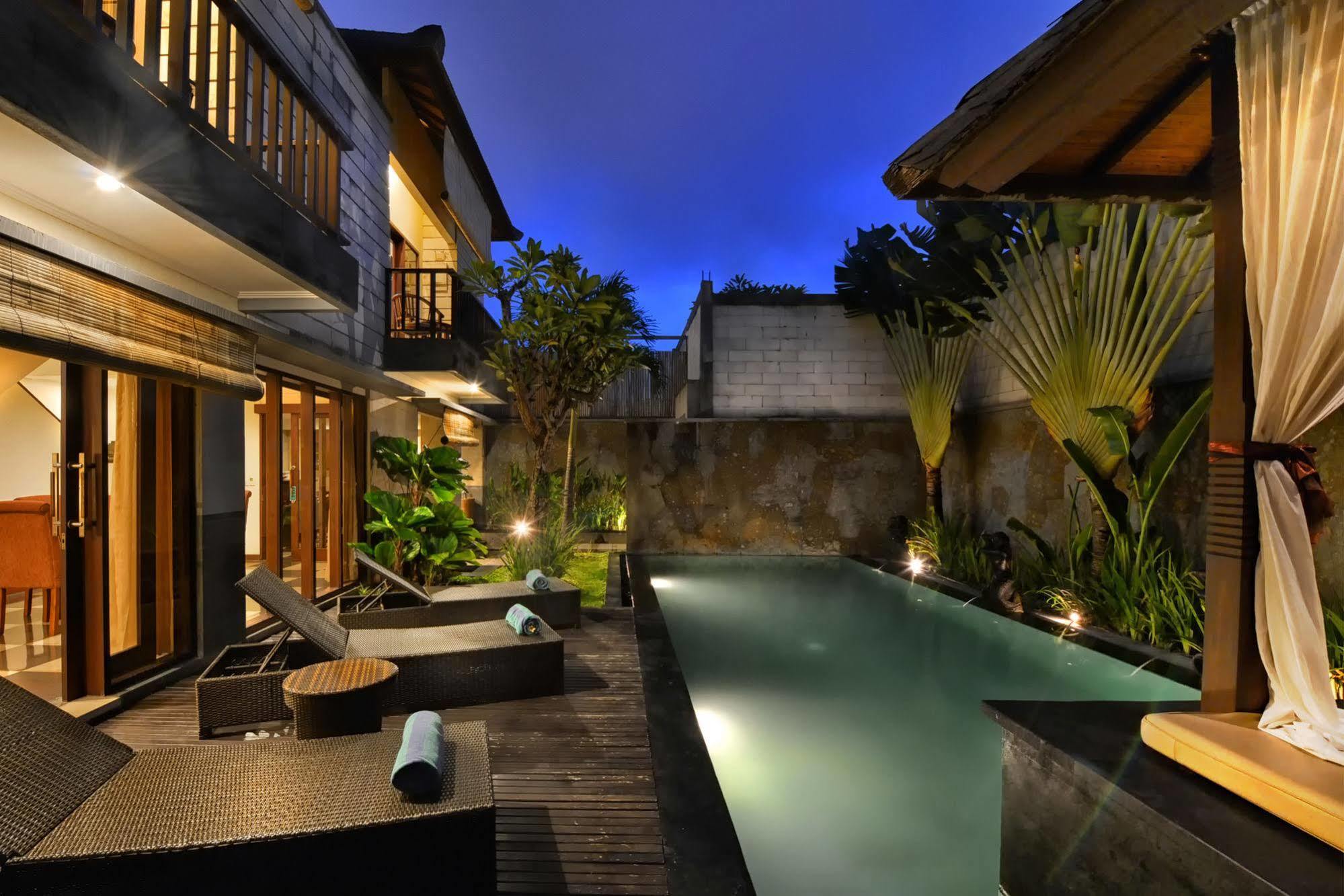 The Khayangan Dreams Villa, Villa *