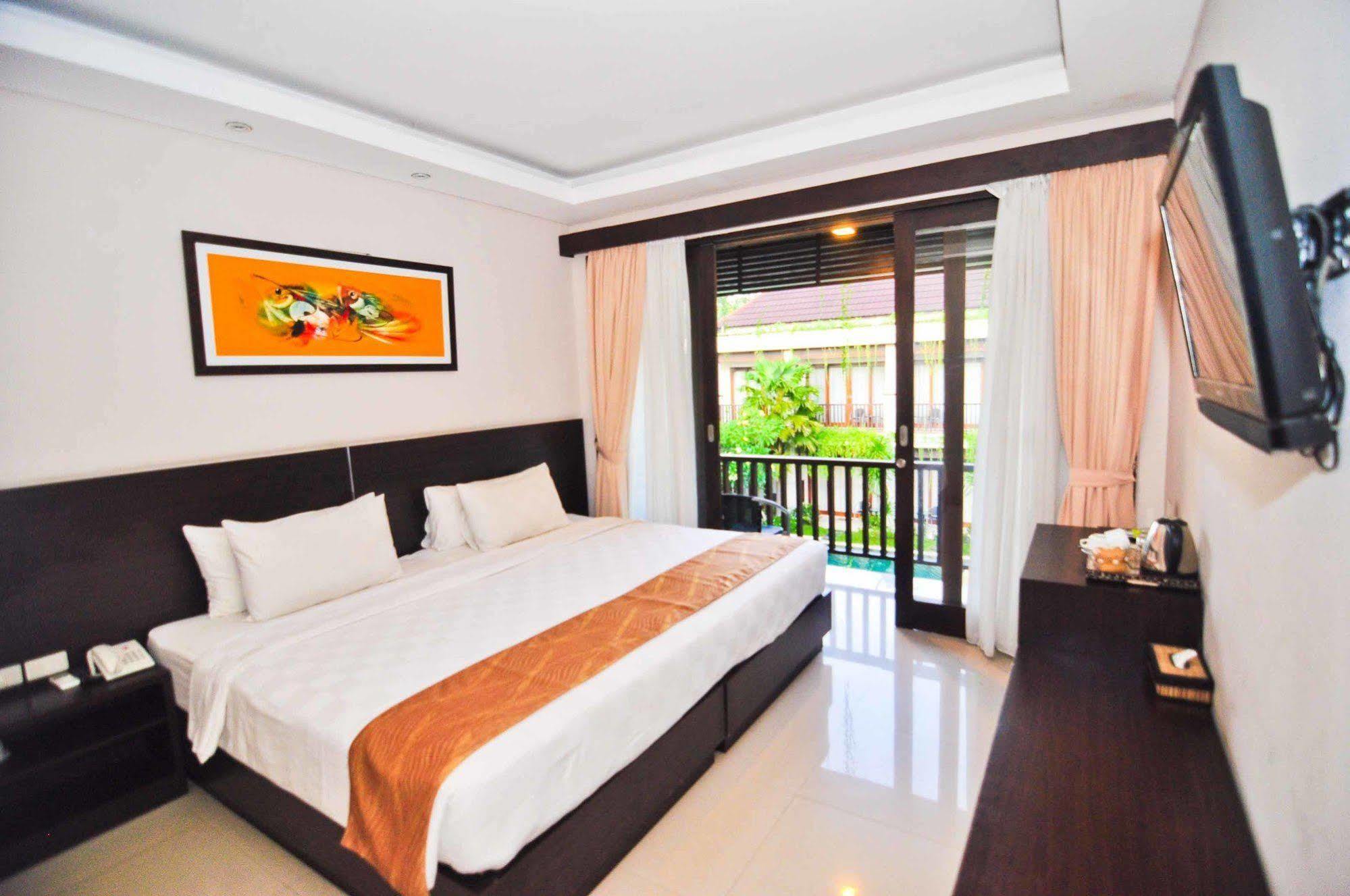 Abisha Hotel 3*