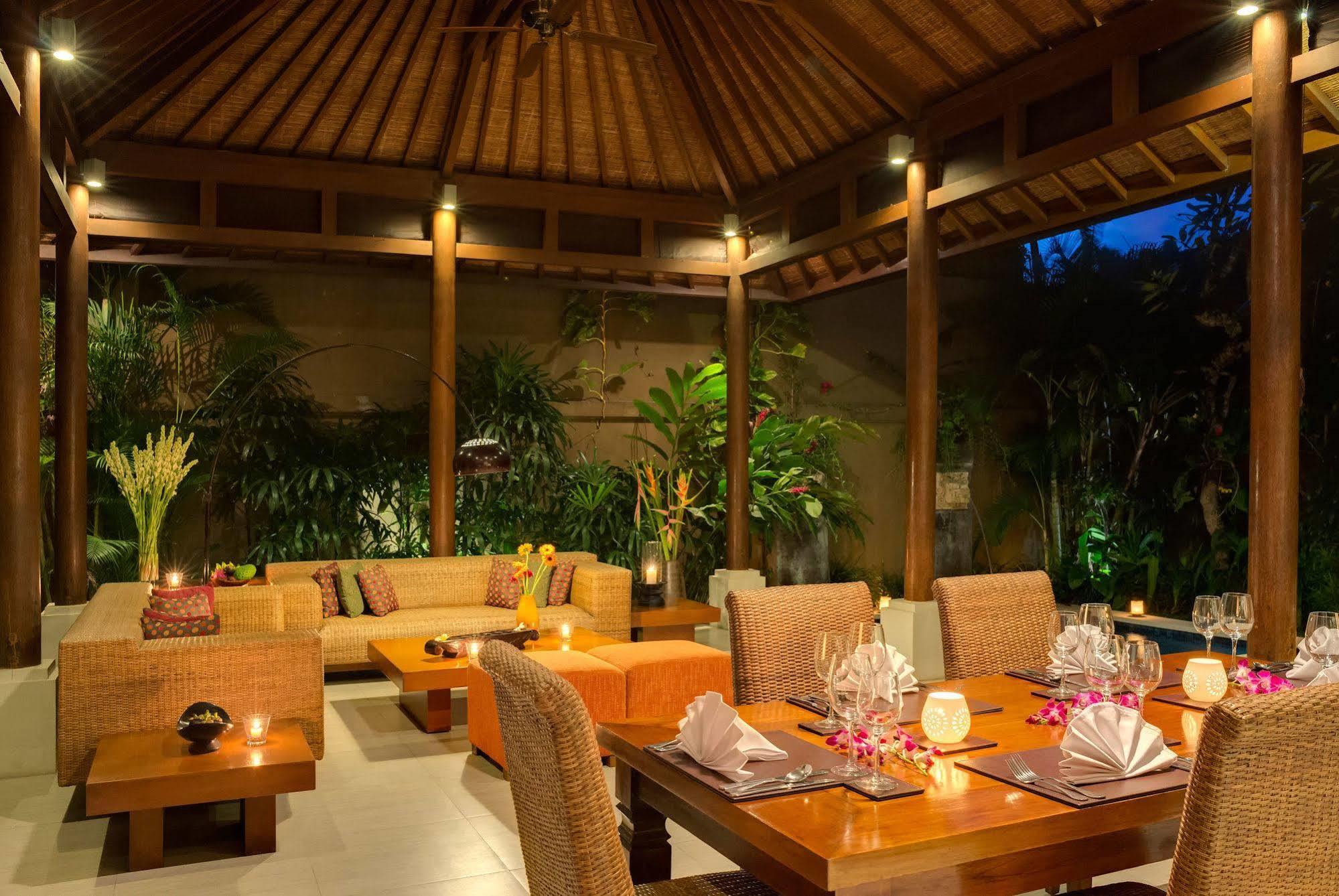 Lakshmi Hotel 5*