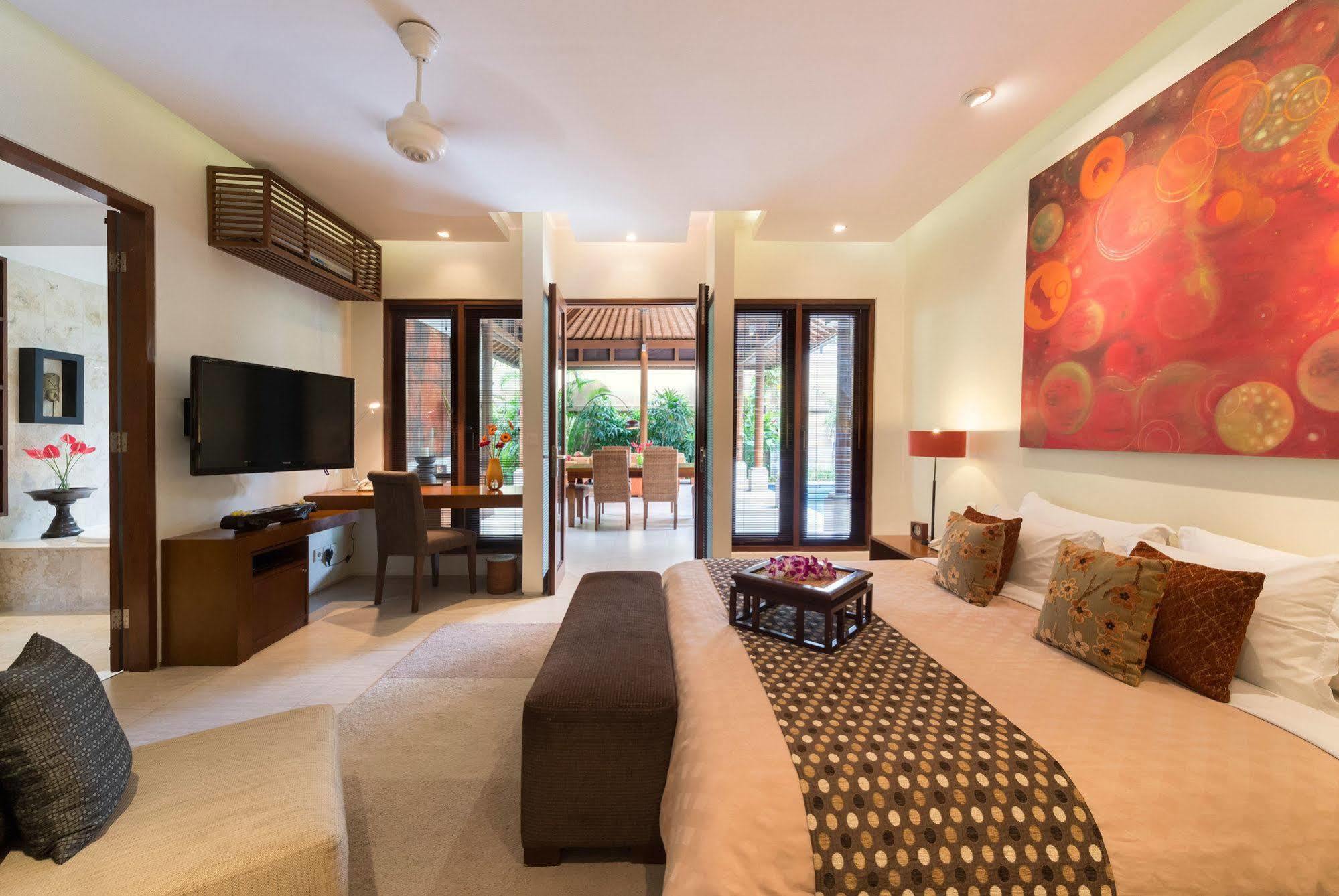 Hotel Lakshmi 5*
