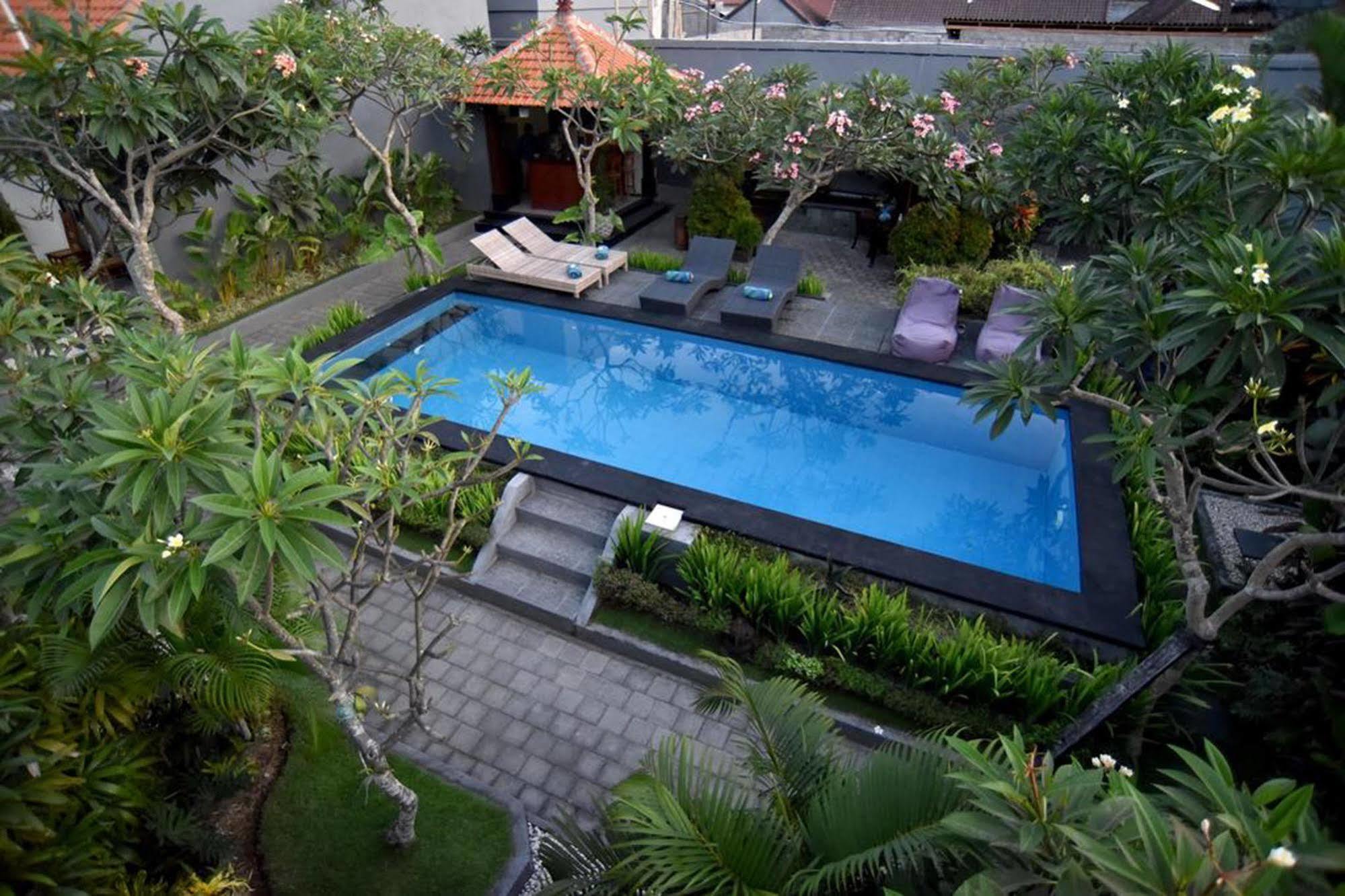 La House 3* Seminyak (Bali)