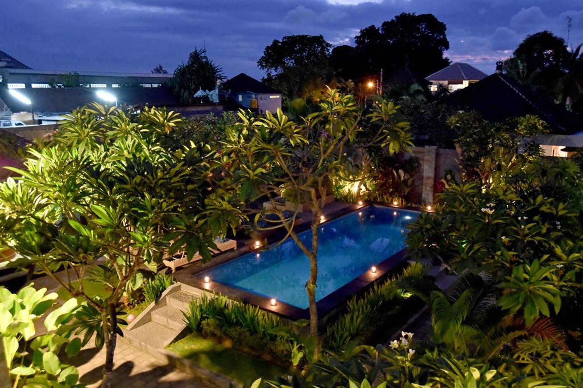 La House 3* Seminyak (Bali)