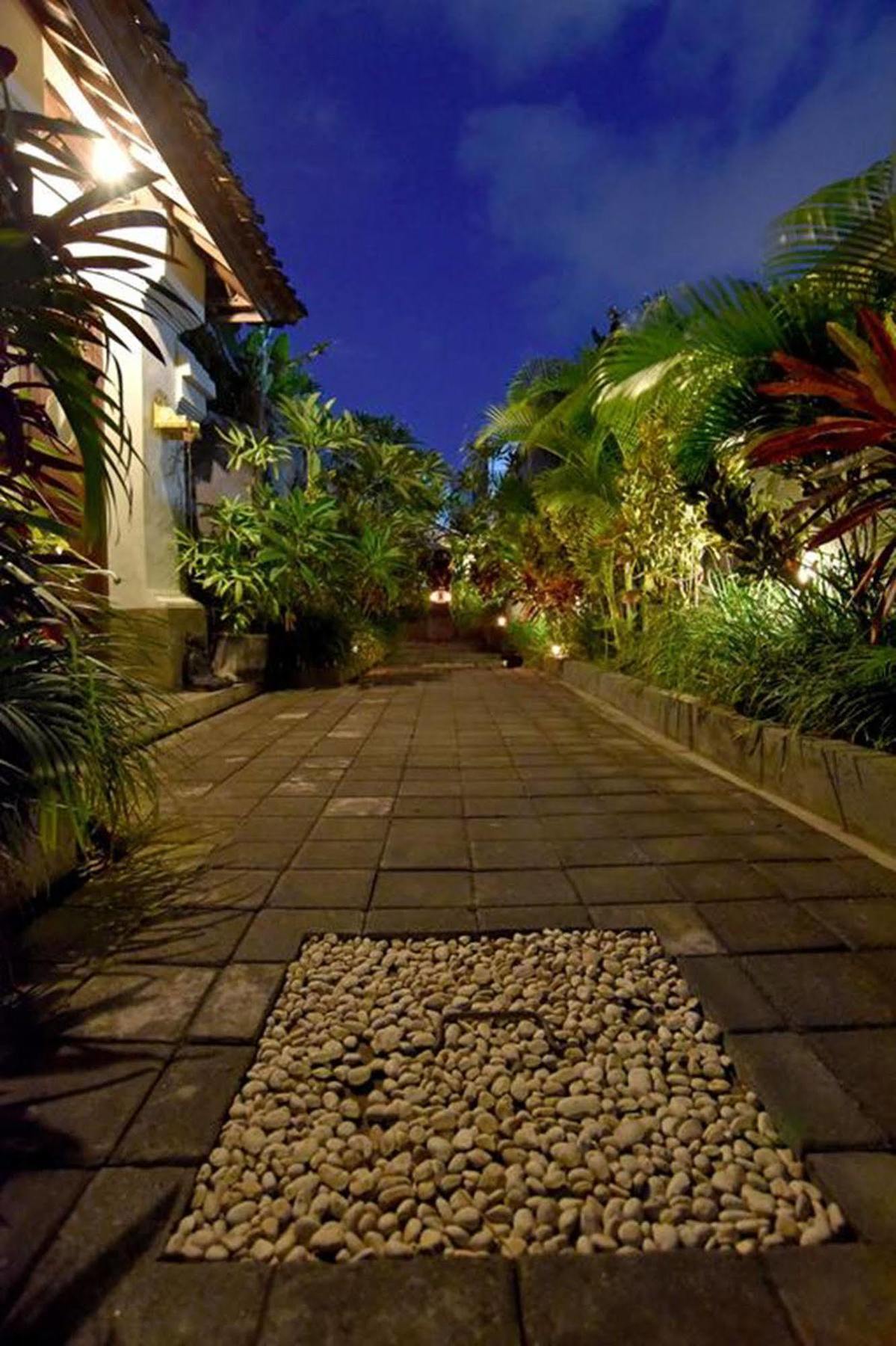 Aparthotel La House