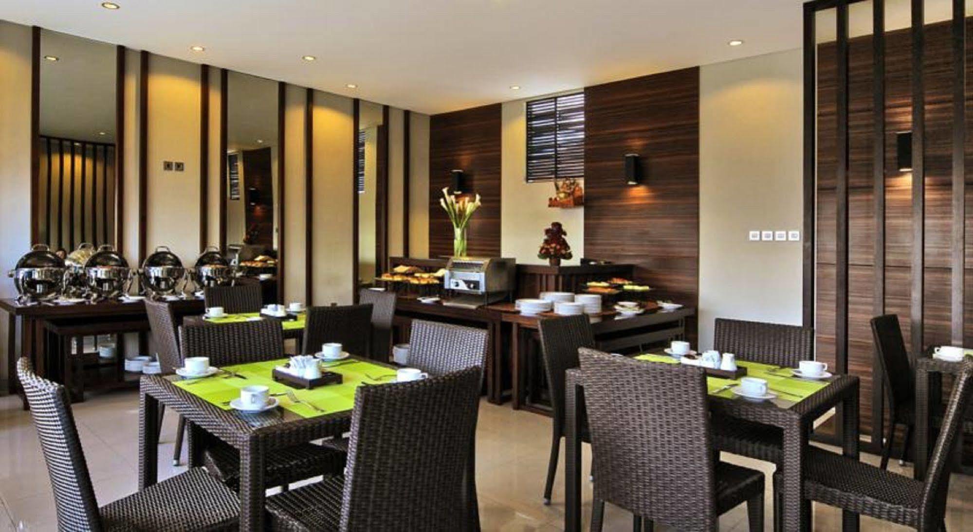 Uppala * Seminyak (Bali)