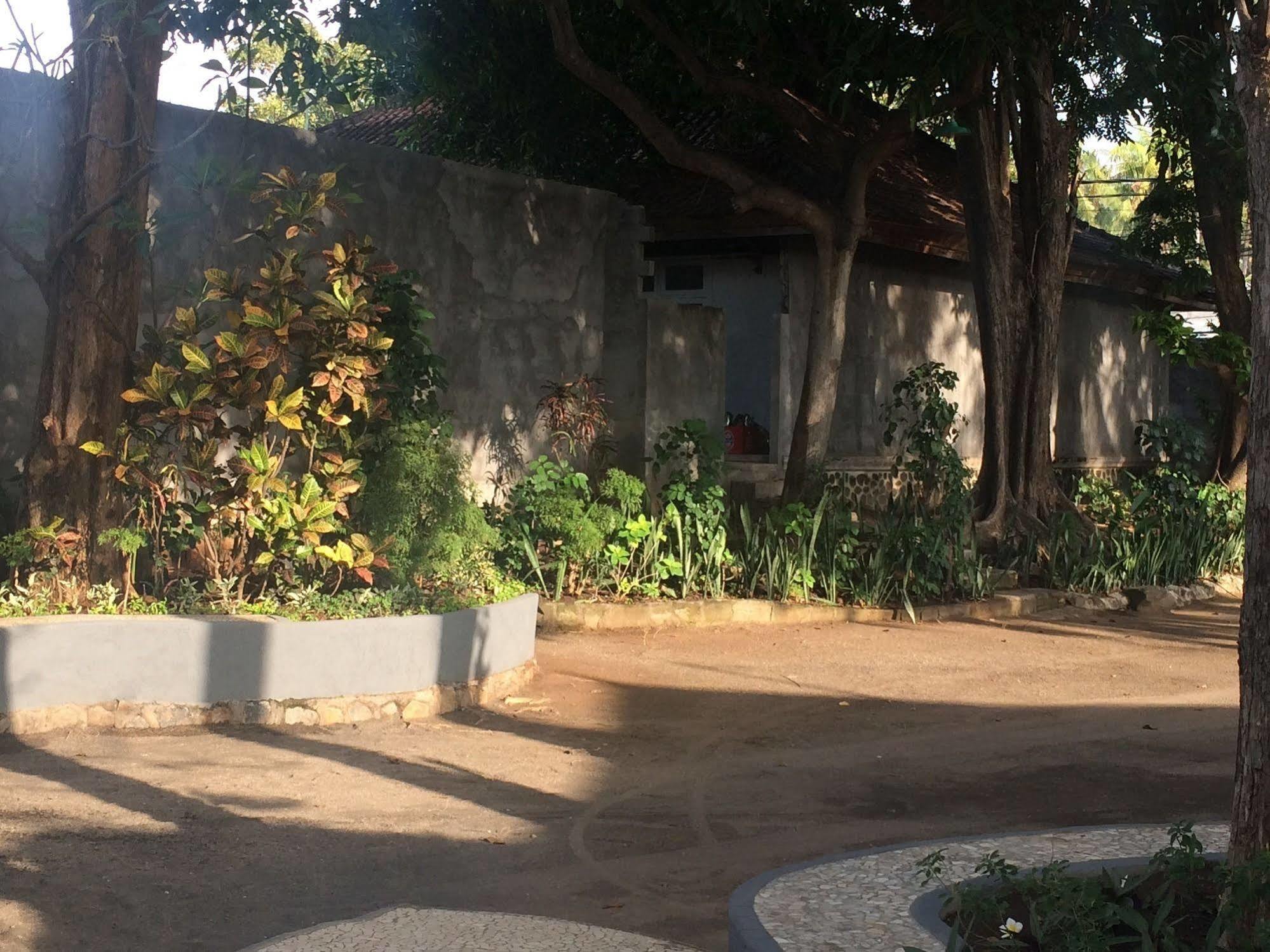 Taman liburan Lilin Lovina (Bali)