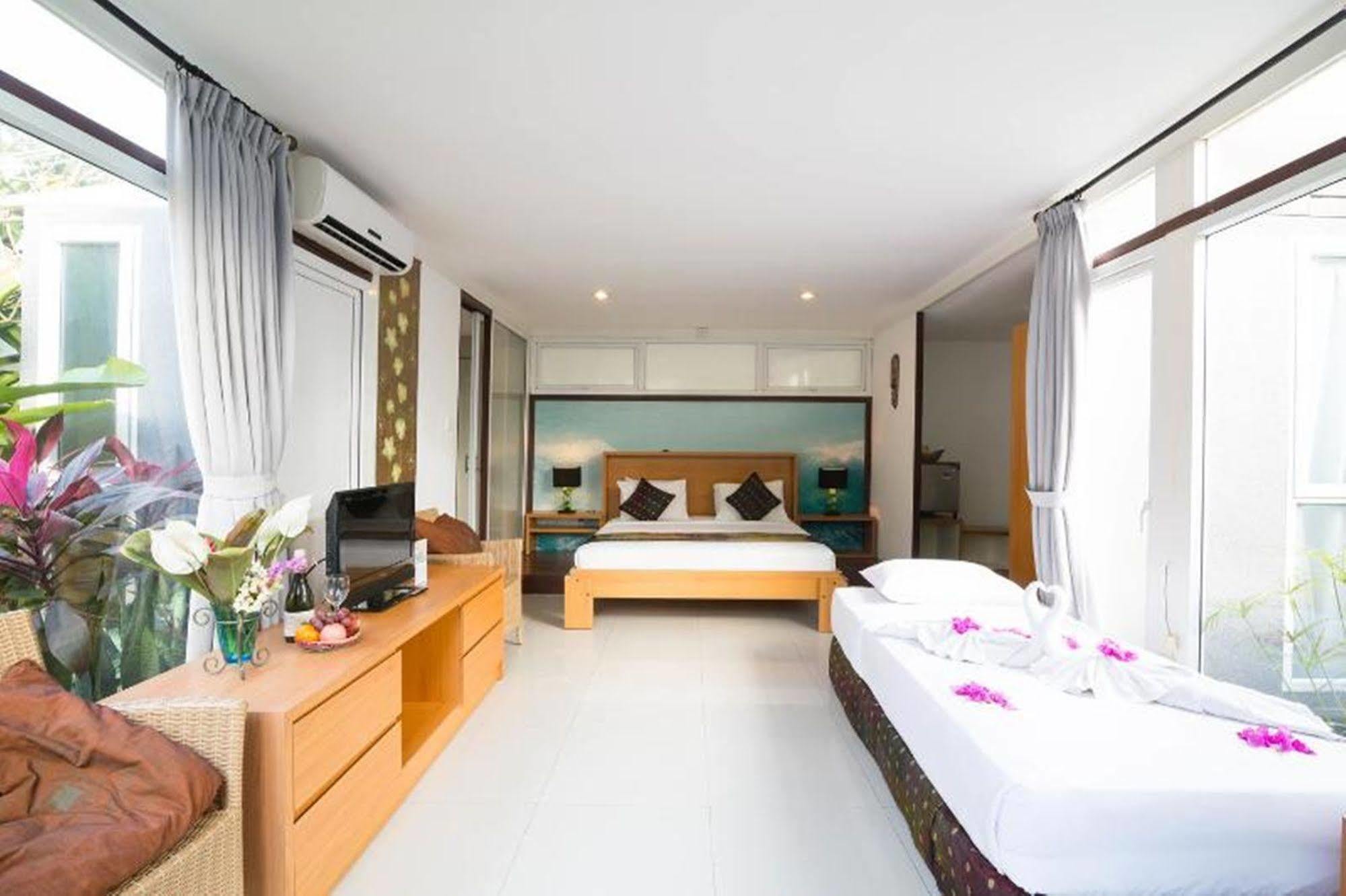 Aqua Octaviana Bali Holiday park 4*