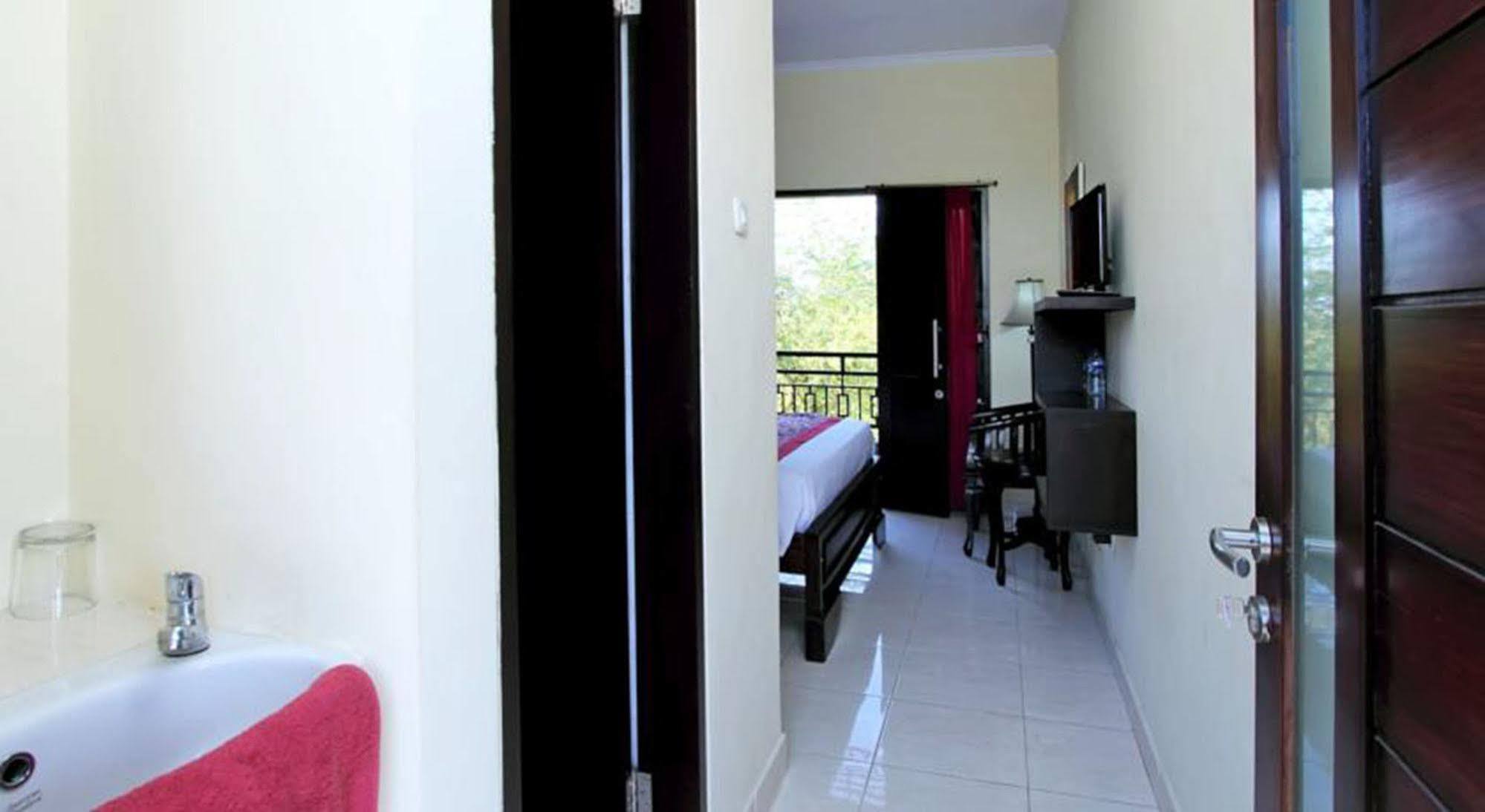 Ramantika Bali House Guest house *
